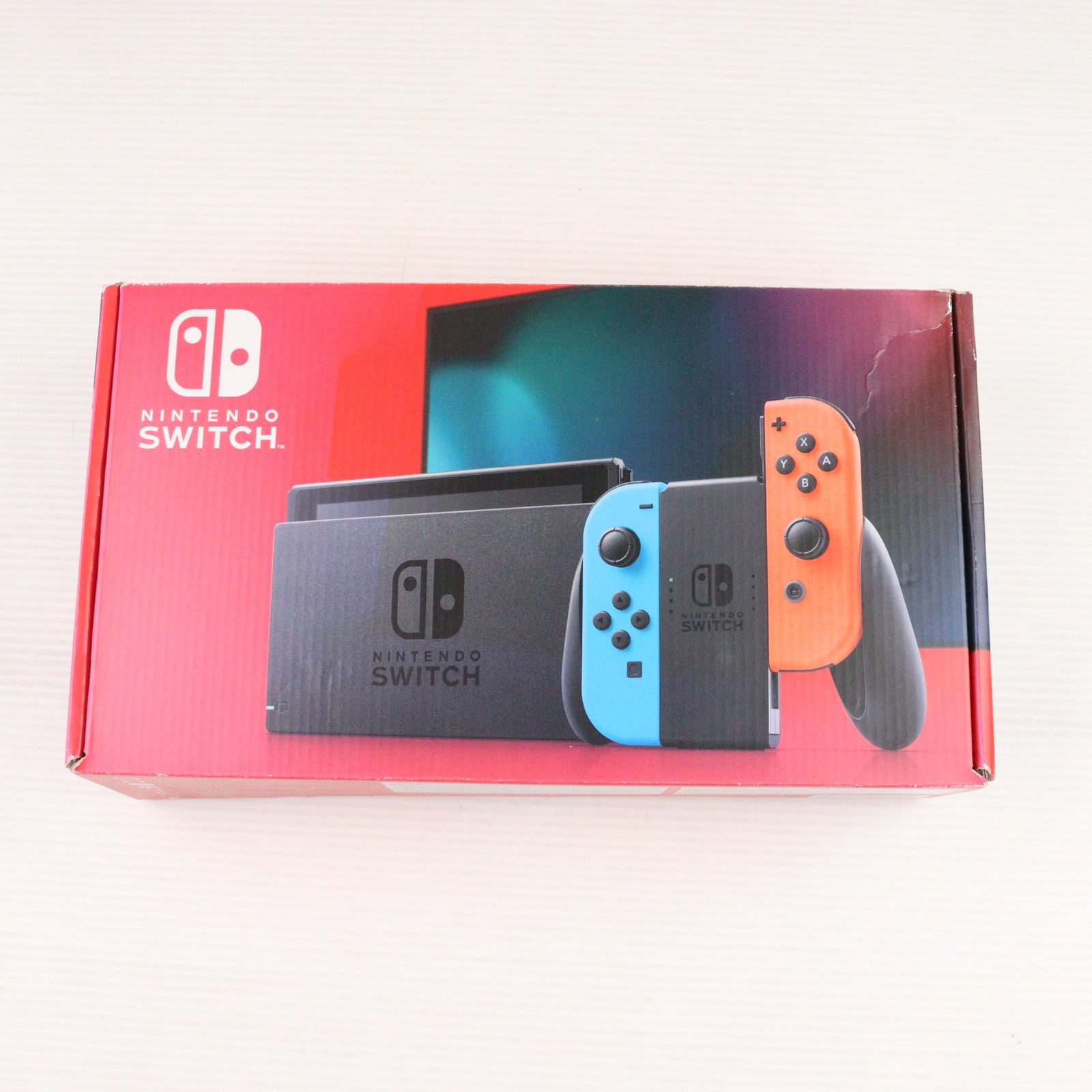 【中古即納】[Switch] (本体) Nintendo Switch(ニンテンドースイッチ) Joy-Con(L) ネオンブルー/(R) ネオンレッド 任天堂(HAD-S-KABAA)(20190830)