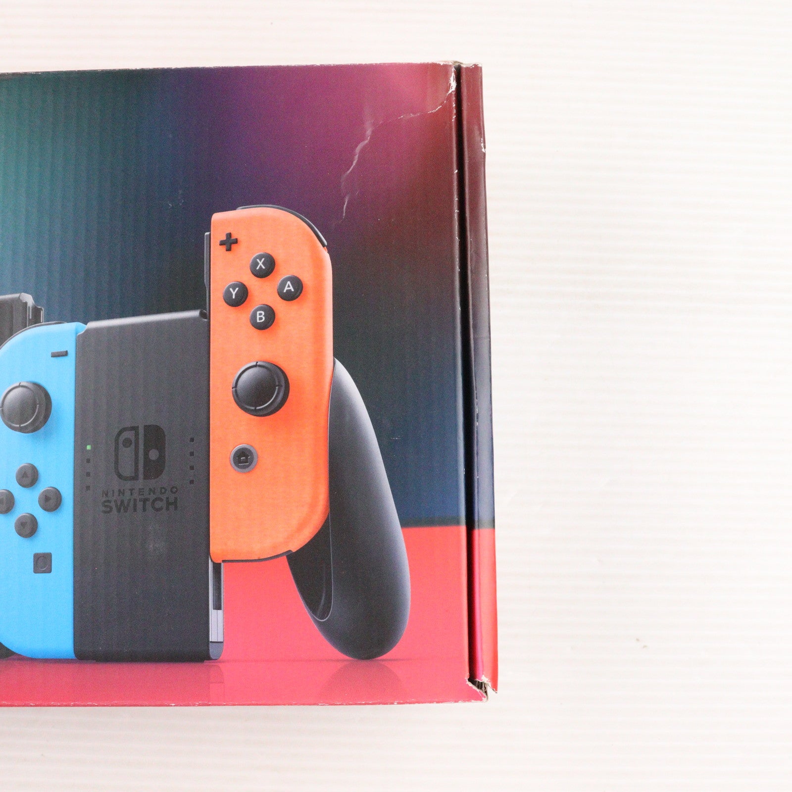 【中古即納】[Switch] (本体) Nintendo Switch(ニンテンドースイッチ) Joy-Con(L) ネオンブルー/(R) ネオンレッド 任天堂(HAD-S-KABAA)(20190830)