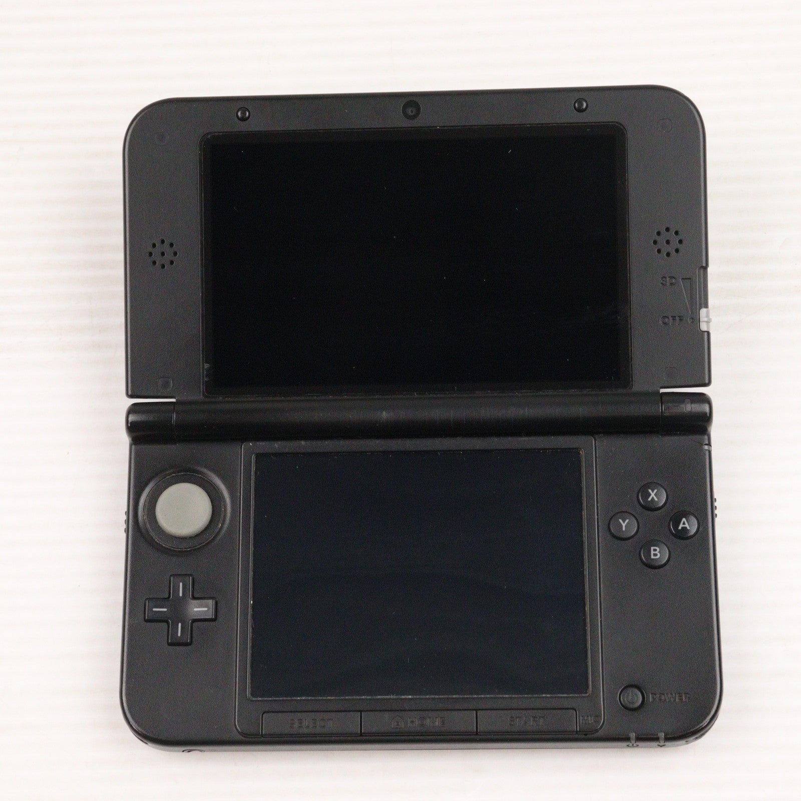 【中古即納】[3DS] (本体) ポケモンセンター限定 ニンテンドー3DS LL リザードンエディション 任天堂(SPR-S-KLAA)(20121215)