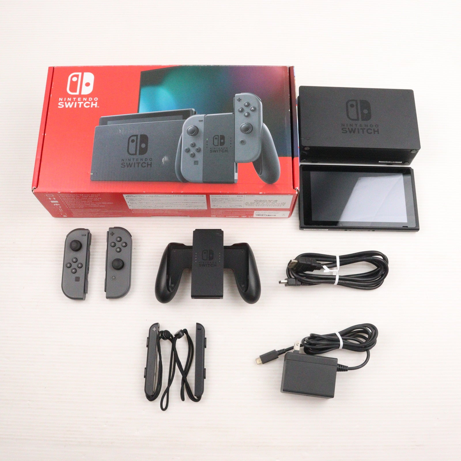 【中古即納】[Switch] (本体) Nintendo Switch(ニンテンドースイッチ) Joy-Con(L)/R グレー 任天堂(HAD-S-KAAAA)(20190830)