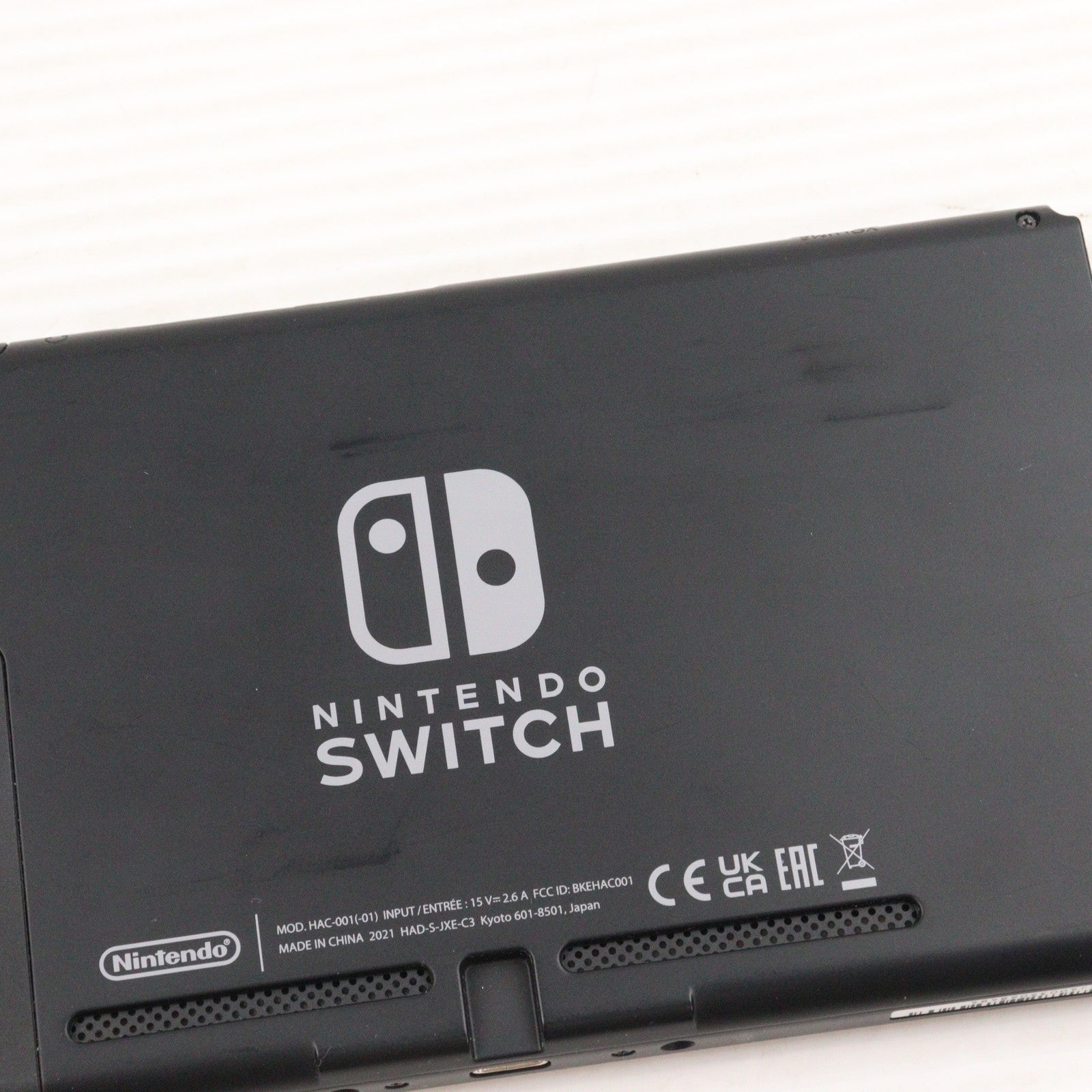 【中古即納】[Switch] (本体) Nintendo Switch(ニンテンドースイッチ) Joy-Con(L)/R グレー 任天堂(HAD-S-KAAAA)(20190830)