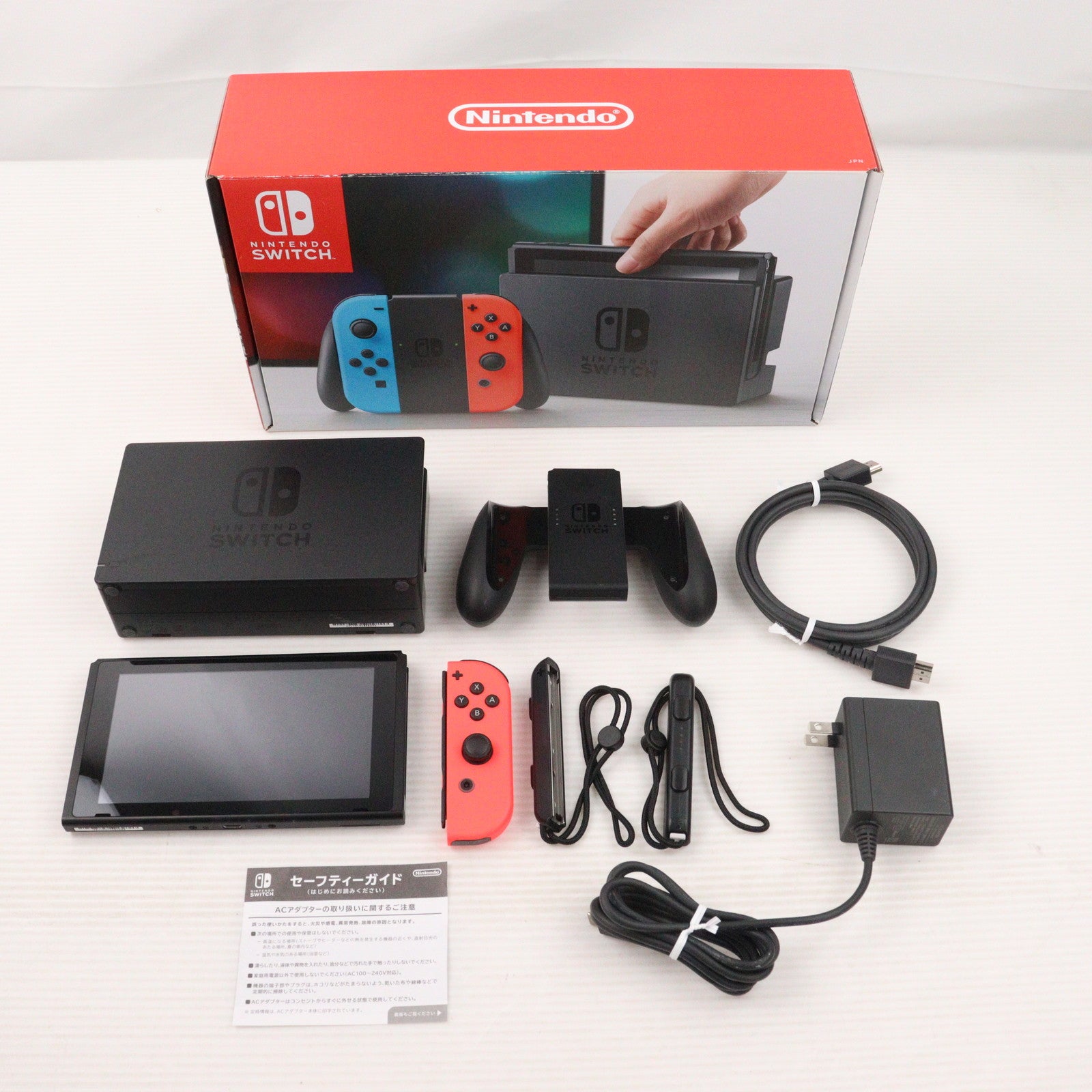 【中古即納】[Switch] (本体) Nintendo Switch(ニンテンドースイッチ) Joy-Con(L) ネオンブルー/R ネオンレッド 任天堂(HAC-S-KABAA)(20170303)