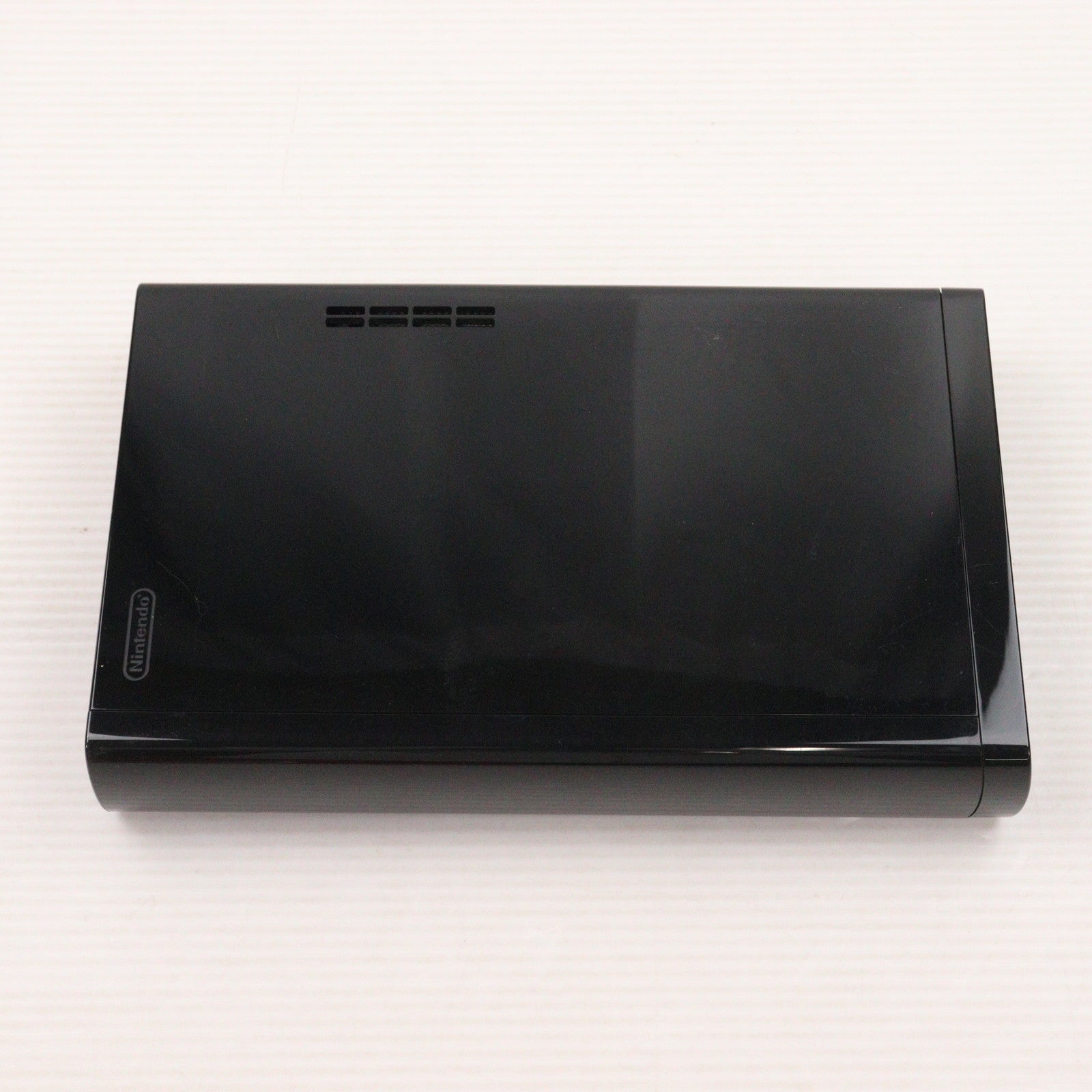 【中古即納】[WiiU] (本体) Wii U プレミアムセット 黒 PREMIUM SET kuro(本体メモリー32GB) 任天堂(WUP-S-KAFC)(20121208)