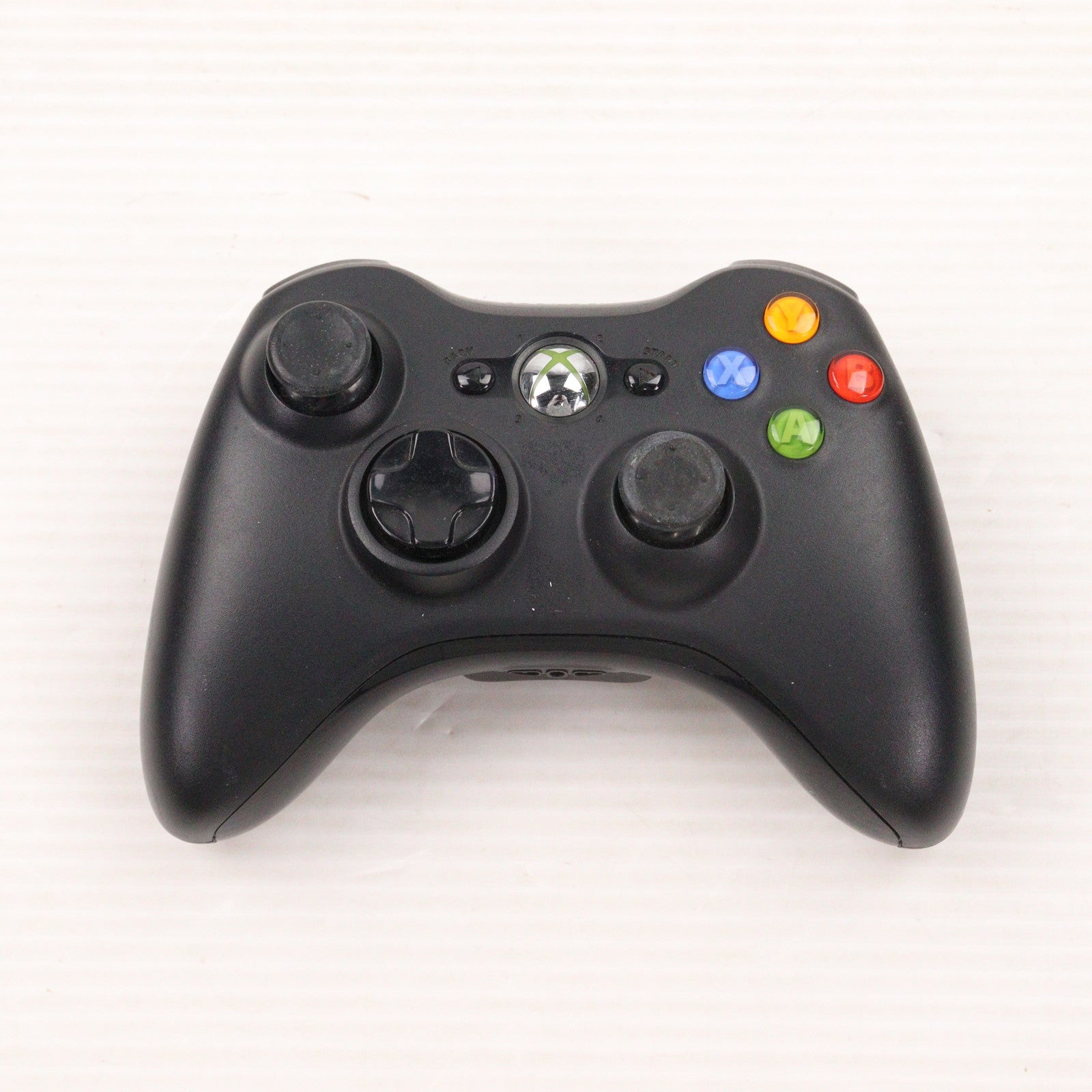 【中古即納】[Xbox360] (本体) Xbox360 250GB 日本マイクロソフト(RKH-00014)(20100624)