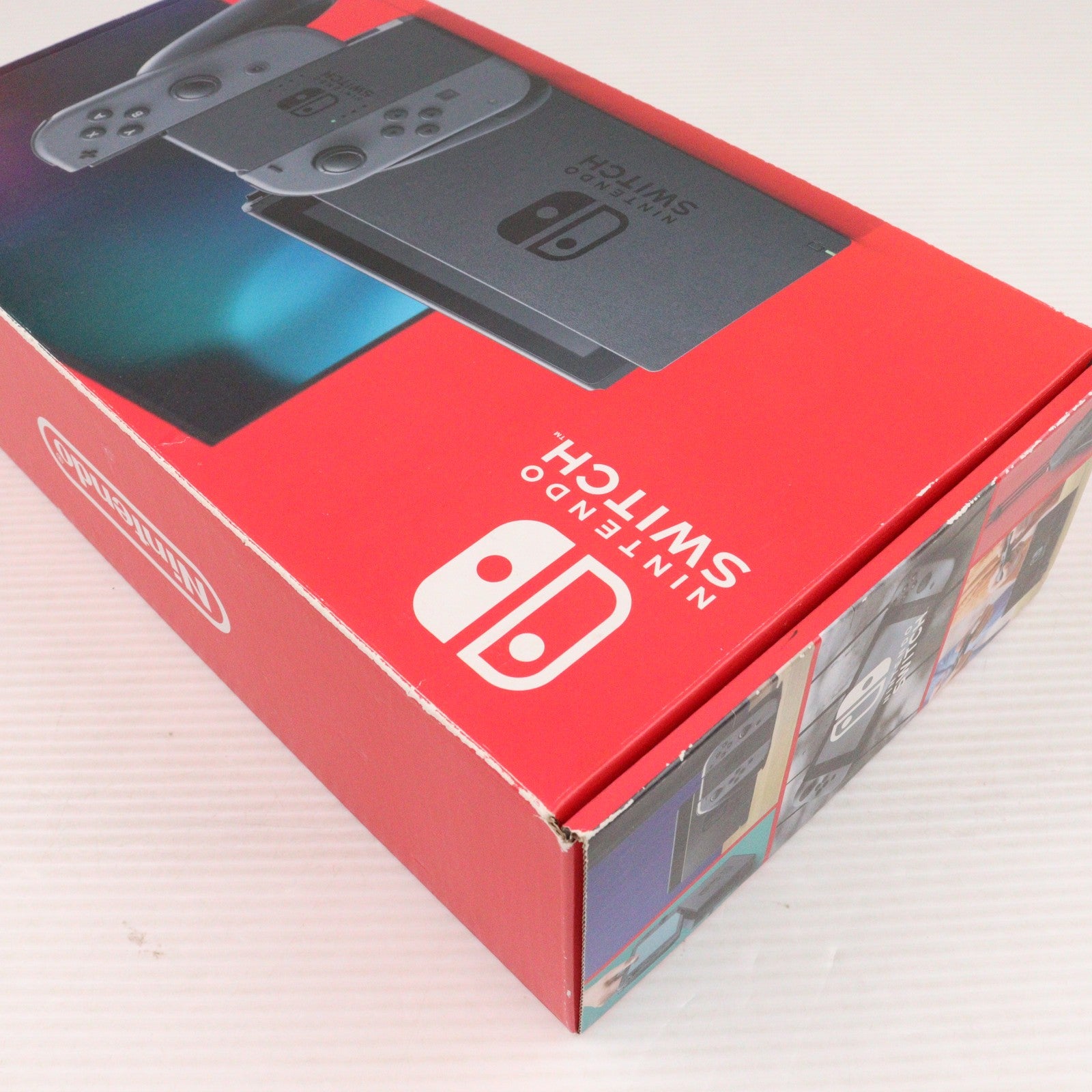 【中古即納】[Switch] (本体) Nintendo Switch(ニンテンドースイッチ) Joy-Con(L)/R グレー 任天堂(HAD-S-KAAAA)(20190830)