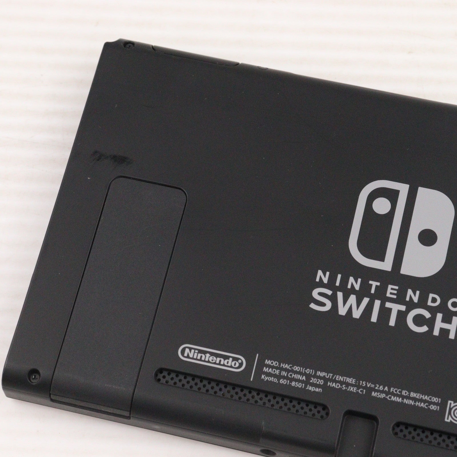 【中古即納】[Switch] (本体) Nintendo Switch(ニンテンドースイッチ) Joy-Con(L)/R グレー 任天堂(HAD-S-KAAAA)(20190830)
