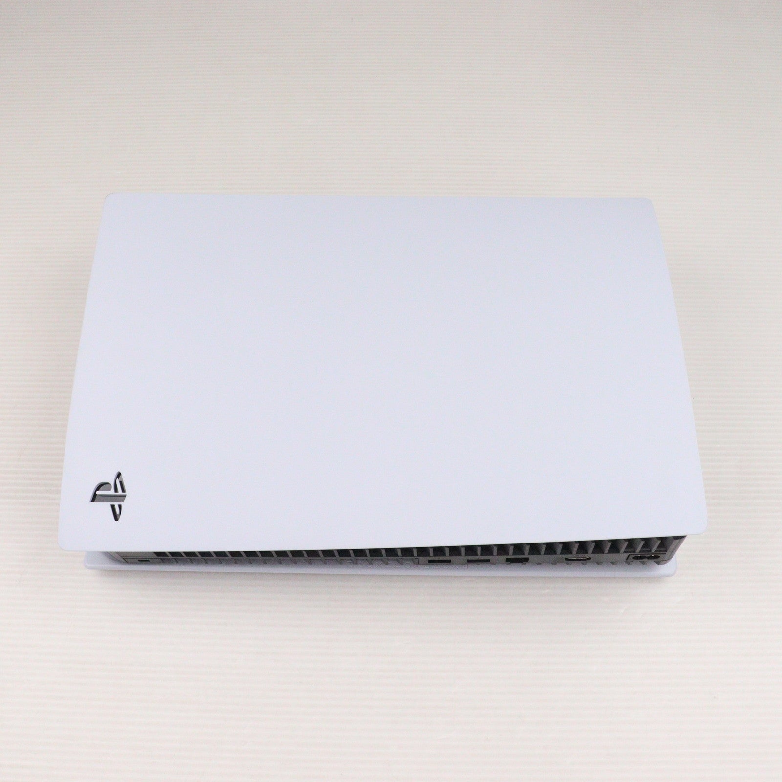 【中古即納】[PS5] (本体) PlayStation 5(プレイステーション5) SIE(CFI-1200A01)(20220915)