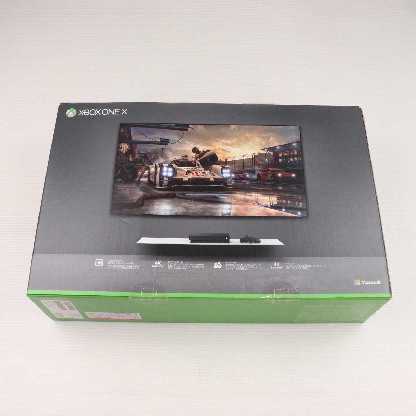 【中古即納】[XboxOne] (本体) Xbox One X 1TB 日本マイクロソフト(CYV-00015)(20171107)