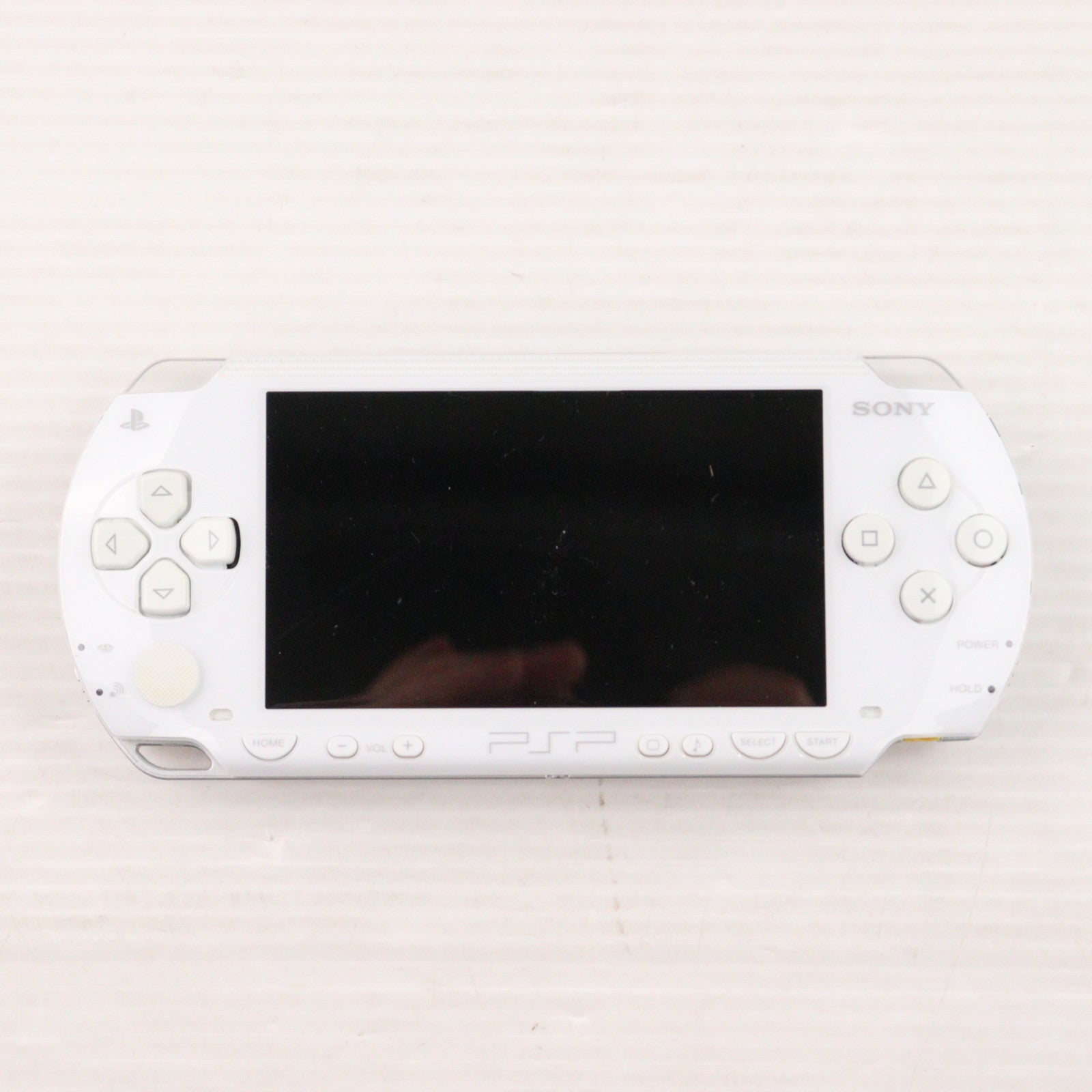 【中古即納】[PSP] (本体) PlayStation Portable(プレイステーション・ポータブル) バリューパック セラミック・ホワイト SCE(PSP-1000KCW)(20050915)