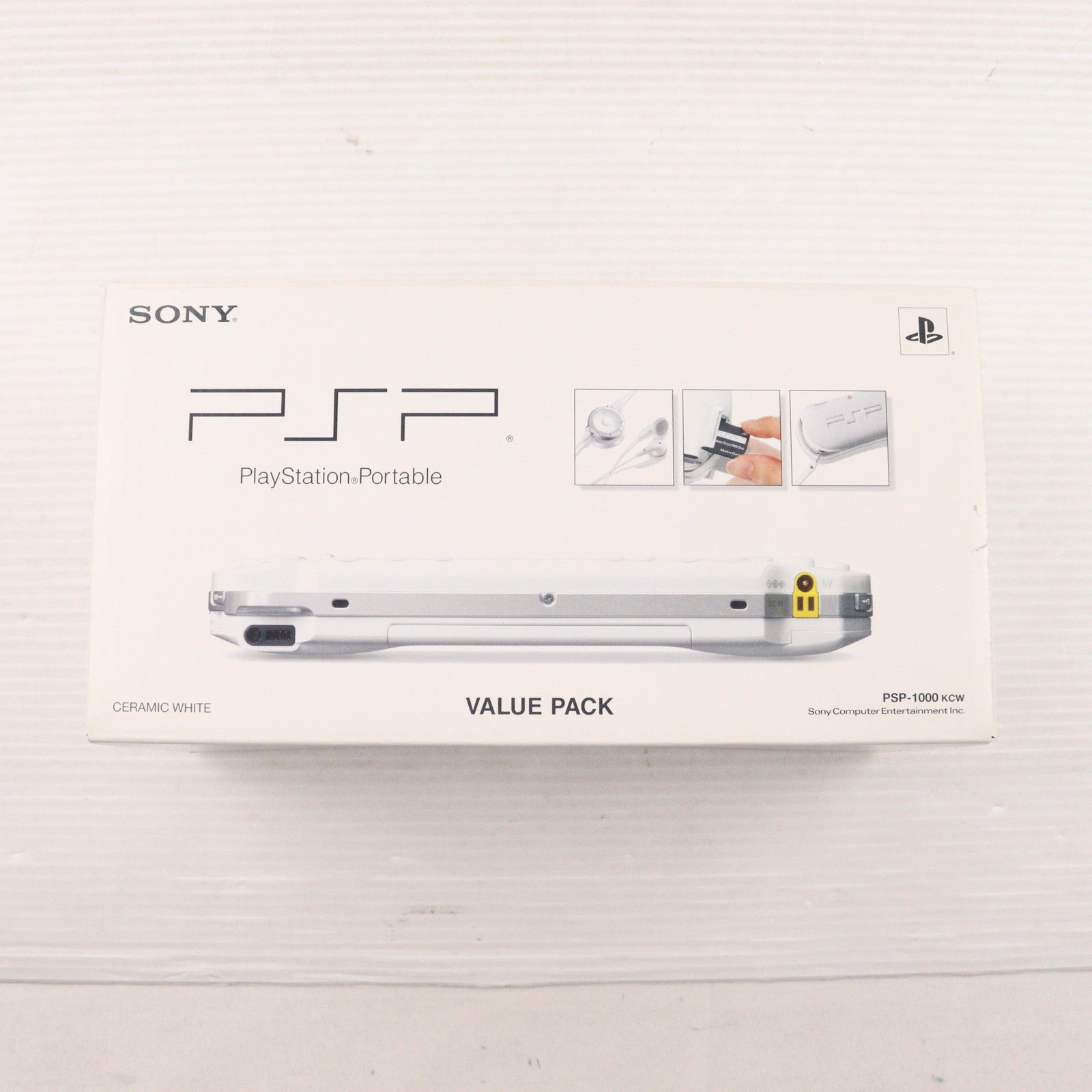 【中古即納】[PSP] (本体) PlayStation Portable(プレイステーション・ポータブル) バリューパック セラミック・ホワイト SCE(PSP-1000KCW)(20050915)