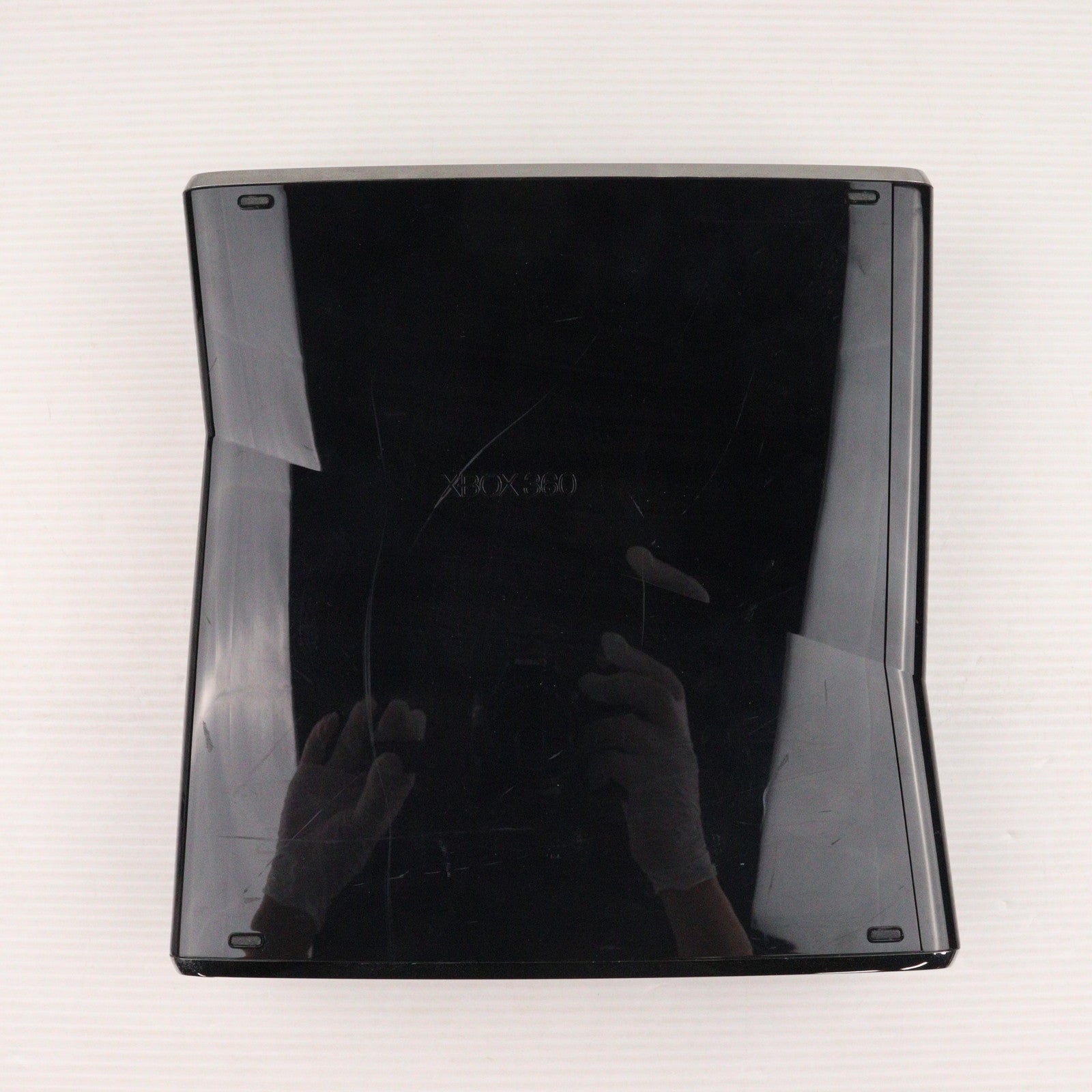 【中古即納】[Xbox360] (本体) Xbox360 250GB 日本マイクロソフト(RKH-00014)(20100624)