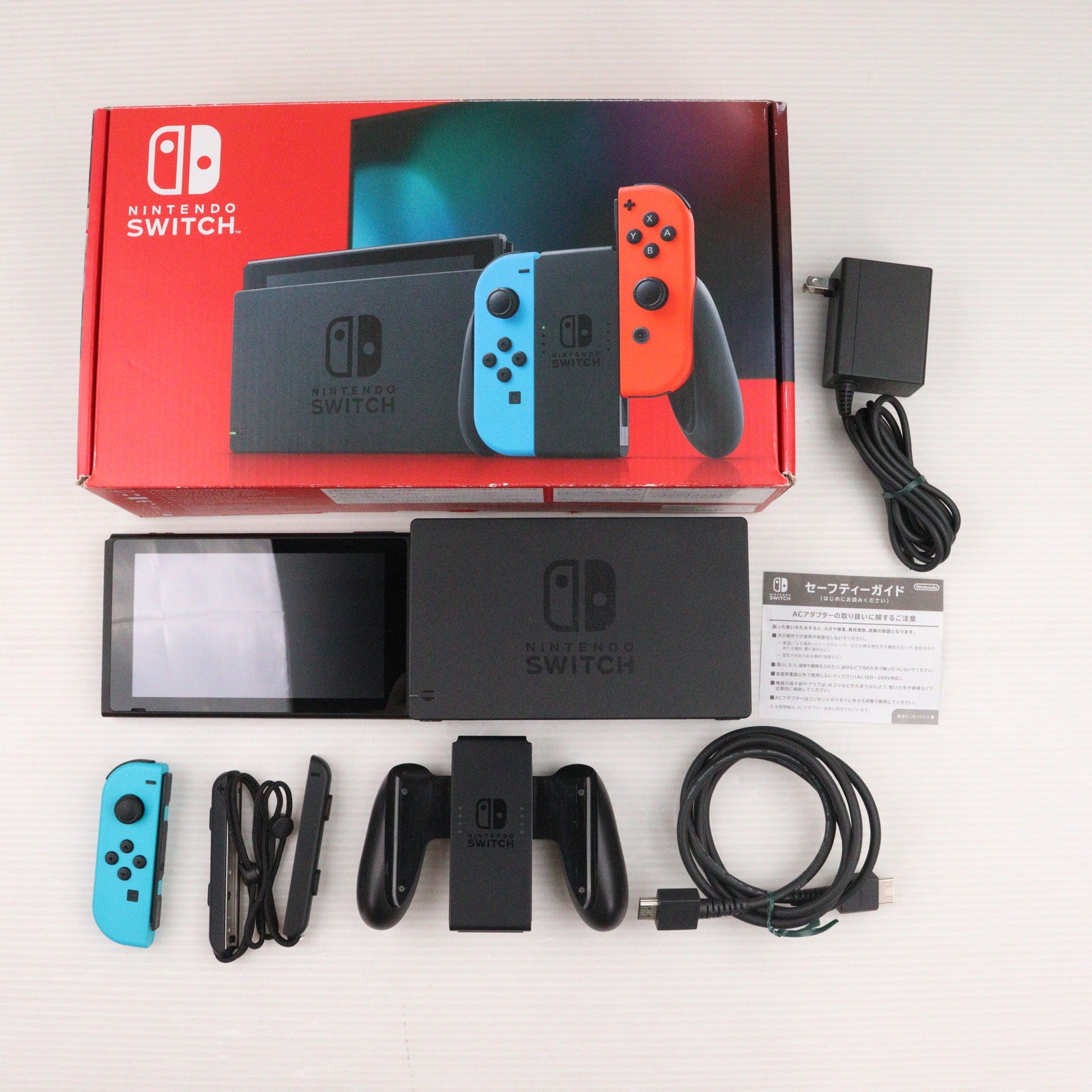 【中古即納】[Switch] (本体) Nintendo Switch(ニンテンドースイッチ) Joy-Con(L) ネオンブルー/(R) ネオンレッド 任天堂(HAD-S-KABAA)(20190830)