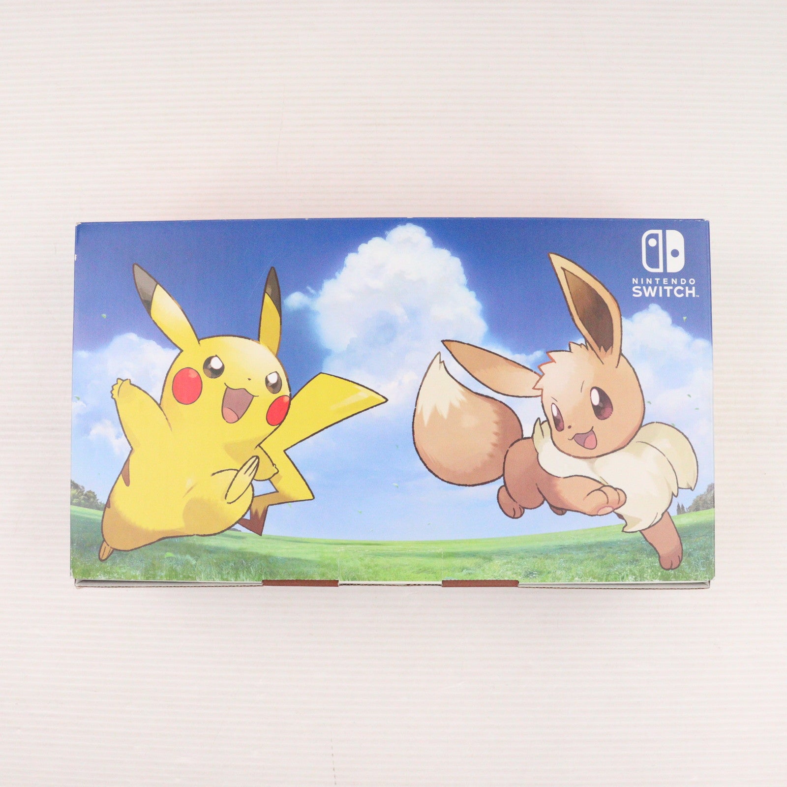 【中古即納】[Switch] (本体)(ソフト無し) Nintendo Switch(ニンテンドースイッチ) ポケットモンスター Let's Go! ピカチュウセット(モンスターボール Plus付き) 任天堂(HAC-S-KFAGA)(20181116)