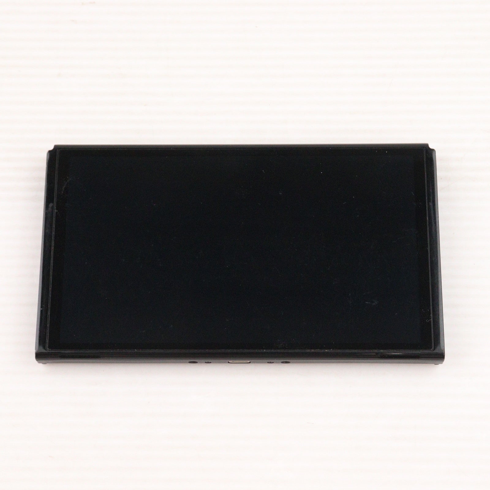 【中古即納】[Switch] (本体) Nintendo Switch(ニンテンドースイッチ) 有機ELモデル Joy-Con(L)/R ホワイト 任天堂(HEG-S-KAAAA)(20211008)