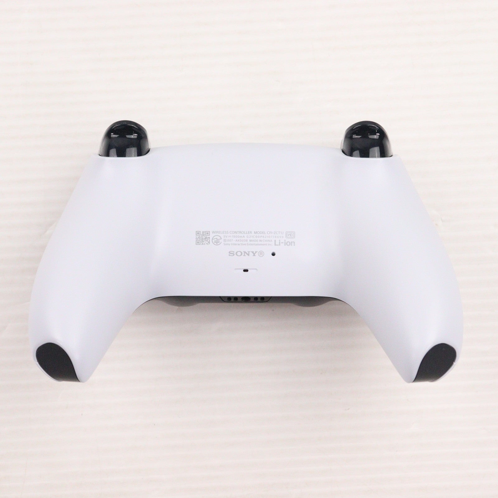 【中古即納】[PS5] (本体) PlayStation 5(プレイステーション5) SIE(CFI-1100A01)(20210824)