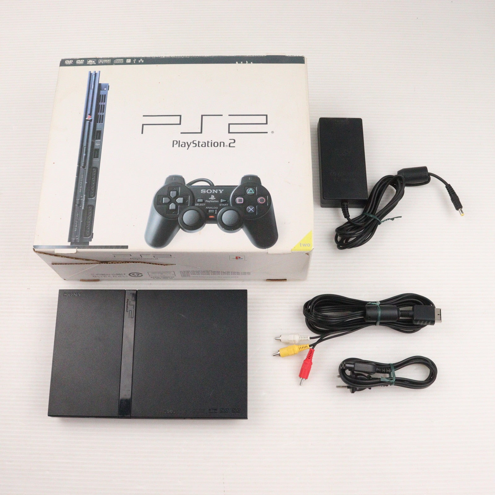 【中古即納】[PS2] (本体) プレイステーション2 PlayStation2 チャコール・ブラック SCE(SCPH-70000CB)(20041103)