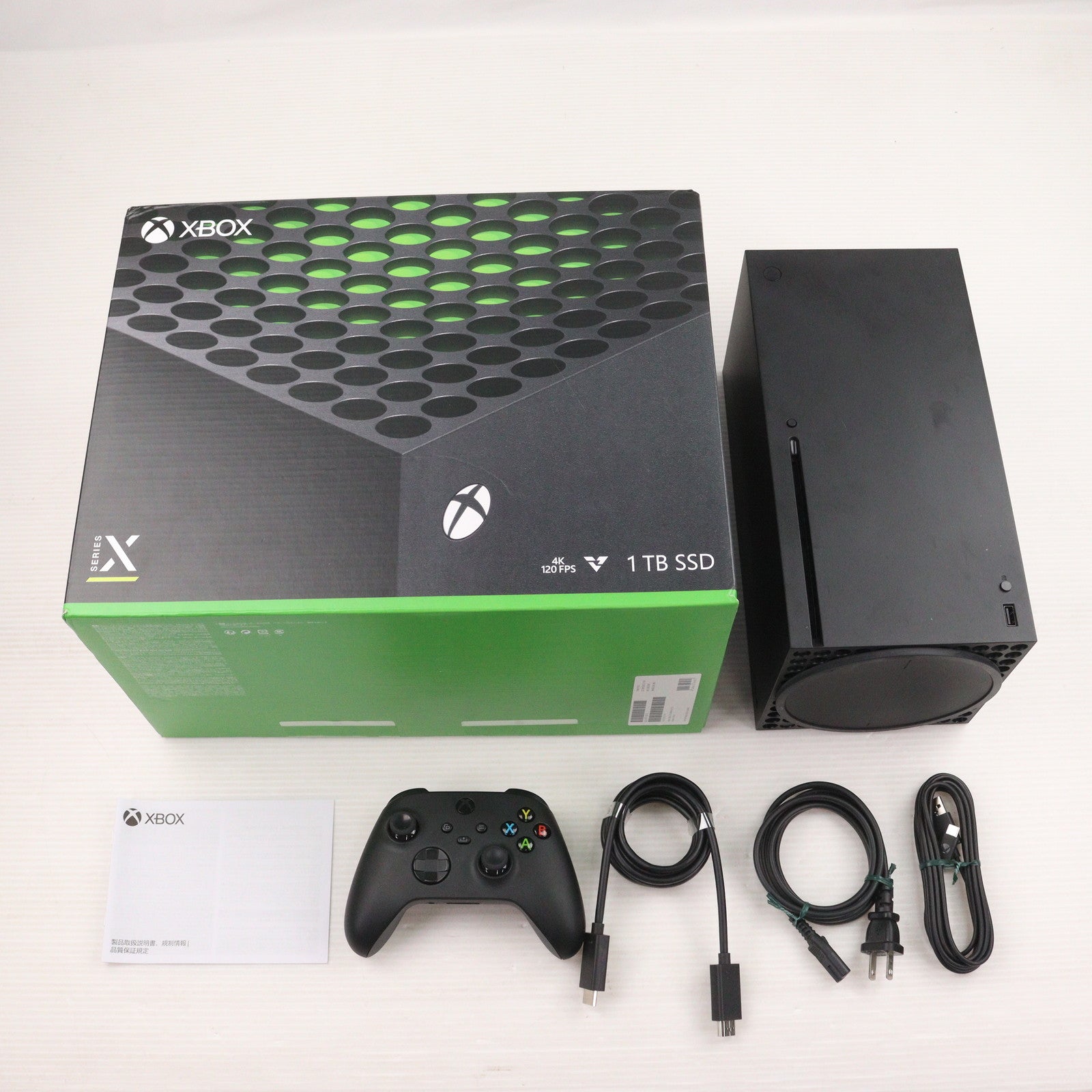 【中古即納】[XboxX/S] (本体) Xbox Series X 1TB 日本マイクロソフト(RRT-00015)(20201110)