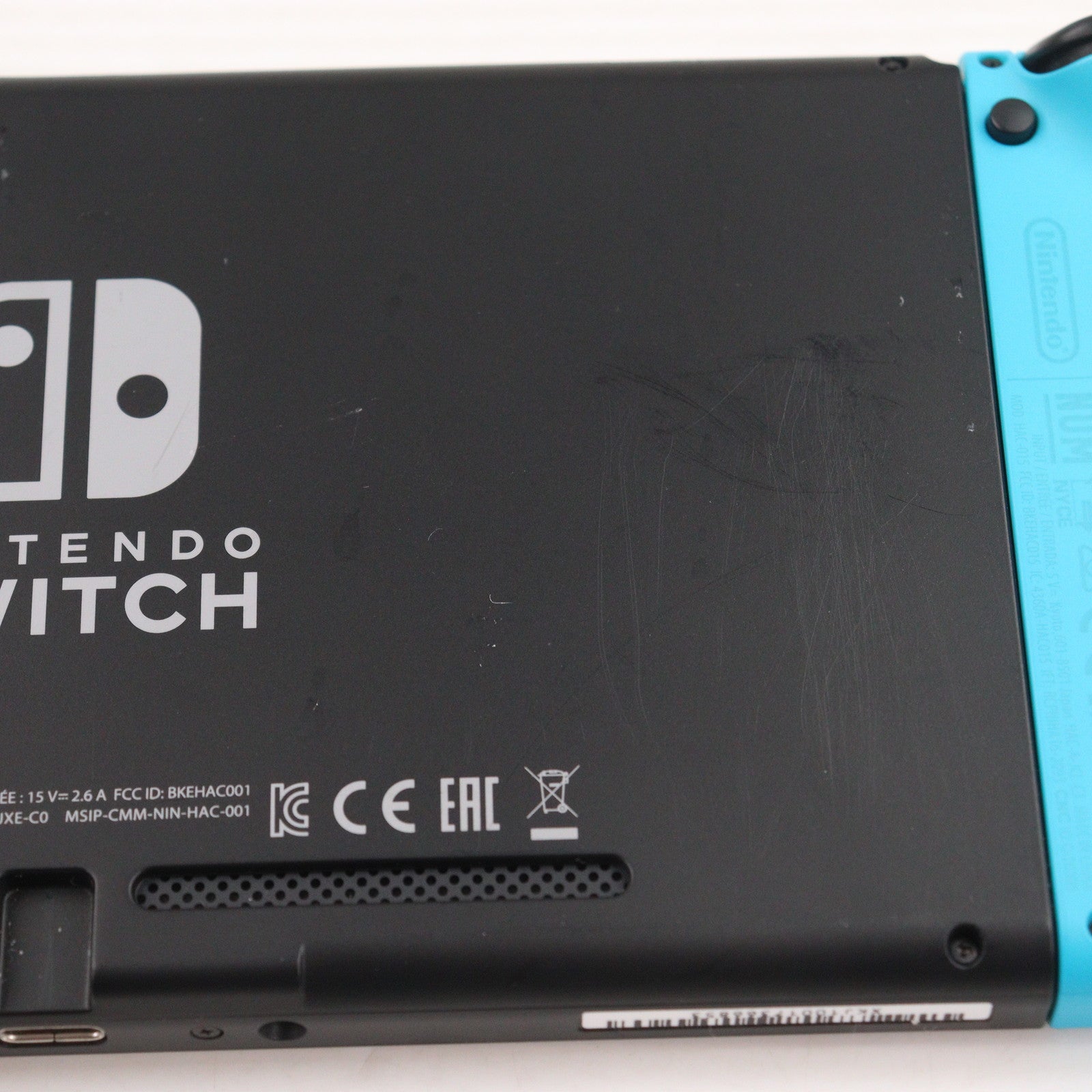 【中古即納】[Switch] (本体) Nintendo Switch(ニンテンドースイッチ) Joy-Con(L) ネオンブルー/(R) ネオンレッド 任天堂(HAD-S-KABAA)(20190830)