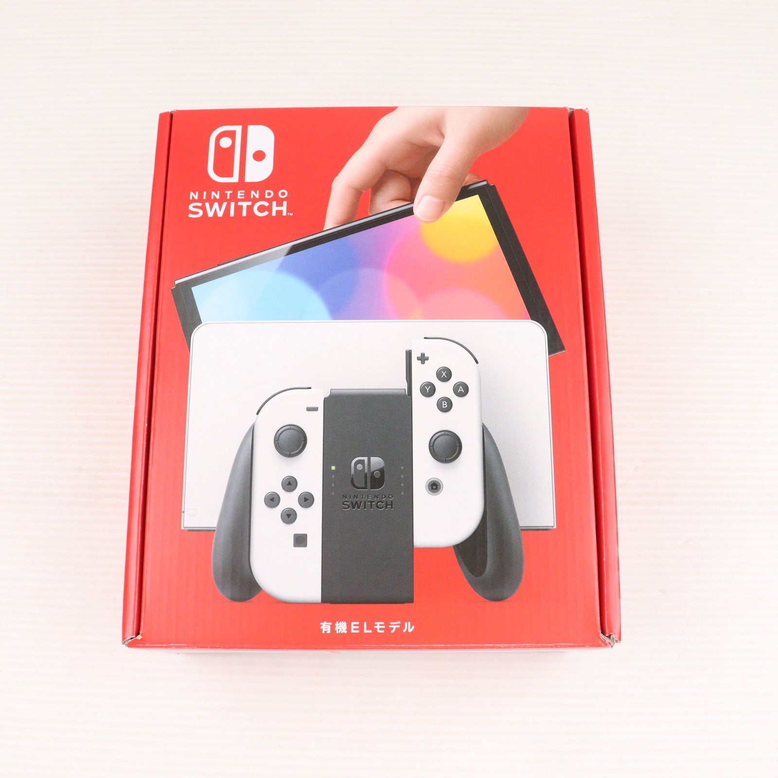 【中古即納】[Switch] (本体) Nintendo Switch(ニンテンドースイッチ) 有機ELモデル Joy-Con(L)/R ホワイト 任天堂(HEG-S-KAAAA)(20211008)