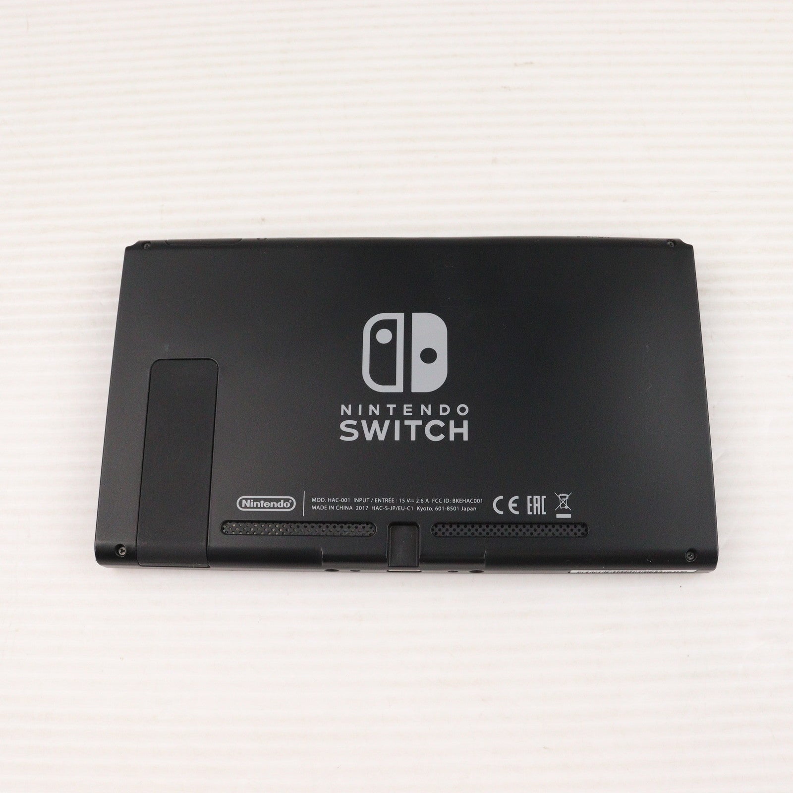 【中古即納】[Switch] (本体) Nintendo Switch(ニンテンドースイッチ) Joy-Con(L)/R グレー 任天堂(HAC-S-KAAAA)(20170303)