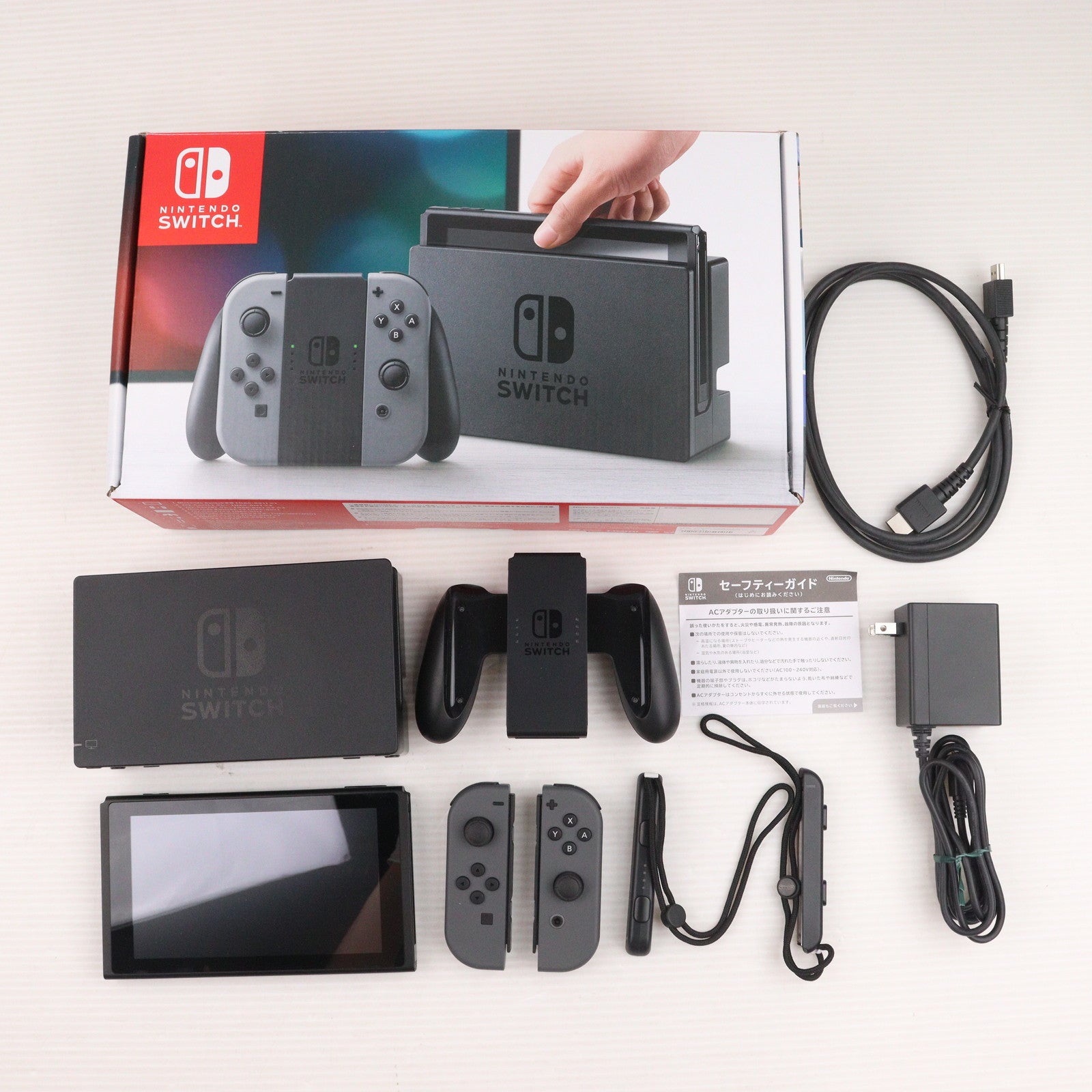 【中古即納】[Switch] (本体) Nintendo Switch(ニンテンドースイッチ) Joy-Con(L)/R グレー 任天堂(HAC-S-KAAAA)(20170303)