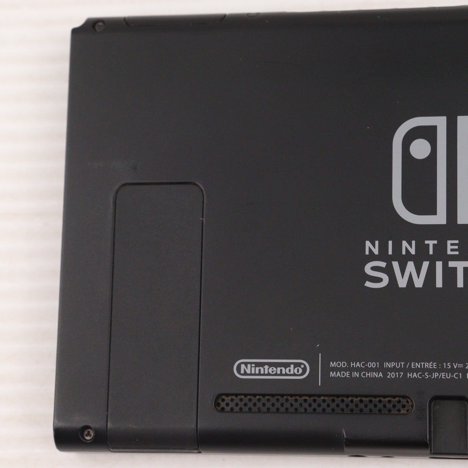 【中古即納】[Switch] (本体) Nintendo Switch(ニンテンドースイッチ) Joy-Con(L)/R グレー 任天堂(HAC-S-KAAAA)(20170303)