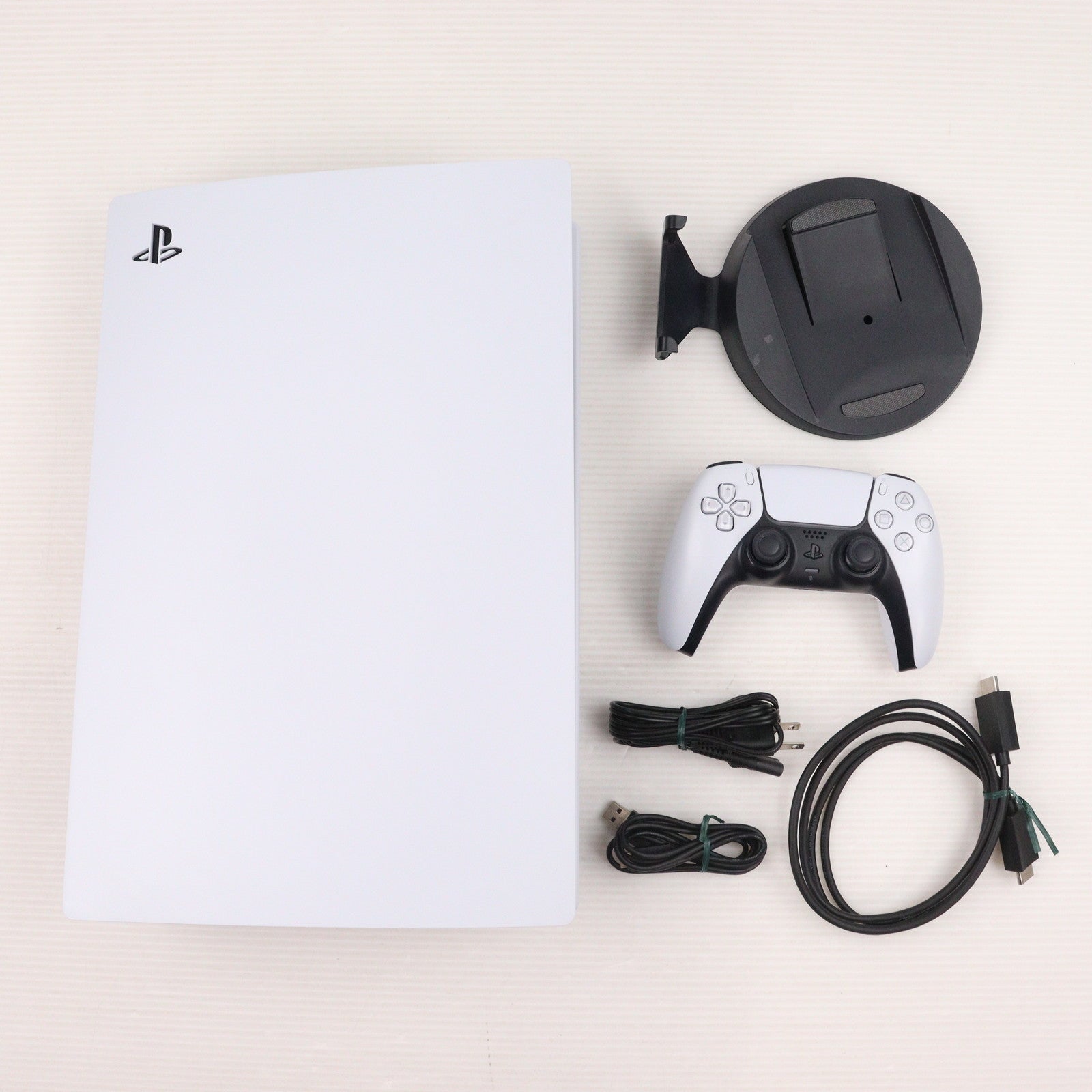 【中古即納】[PS5] (本体) PlayStation 5(プレイステーション5) SIE(CFI-1000A01)(20201112)