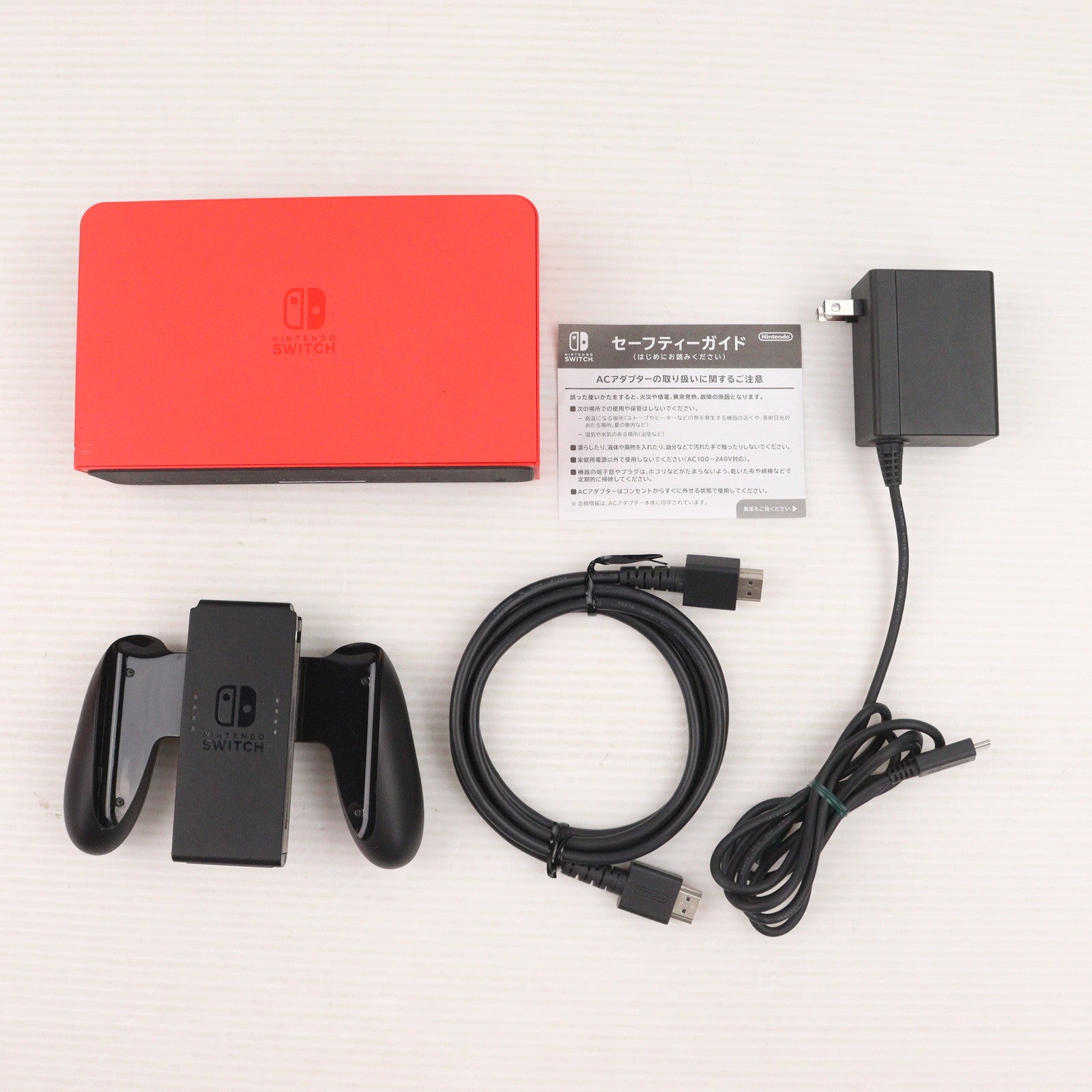 【中古即納】[Switch] (本体) Nintendo Switch(ニンテンドースイッチ) 有機ELモデル マリオレッド 任天堂(HEG-S-RAAAA)(20231006)