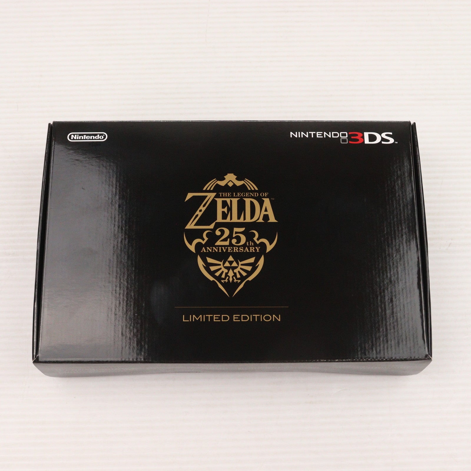 【中古即納】[3DS] (本体) ニンテンドー3DS ゼルダの伝説 25周年エディション 任天堂(CTR-001)(20121205)