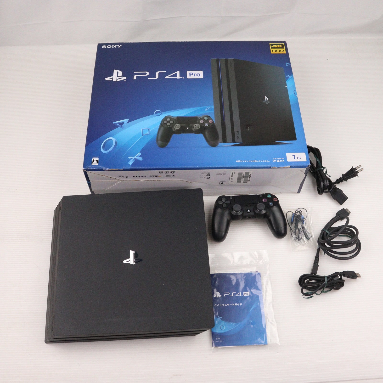 【中古即納】[PS4] (本体) PlayStation 4 Pro(プレイステーション4 プロ) ジェット・ブラック 1TB SIE(CUH-7100BB01)(20170929)