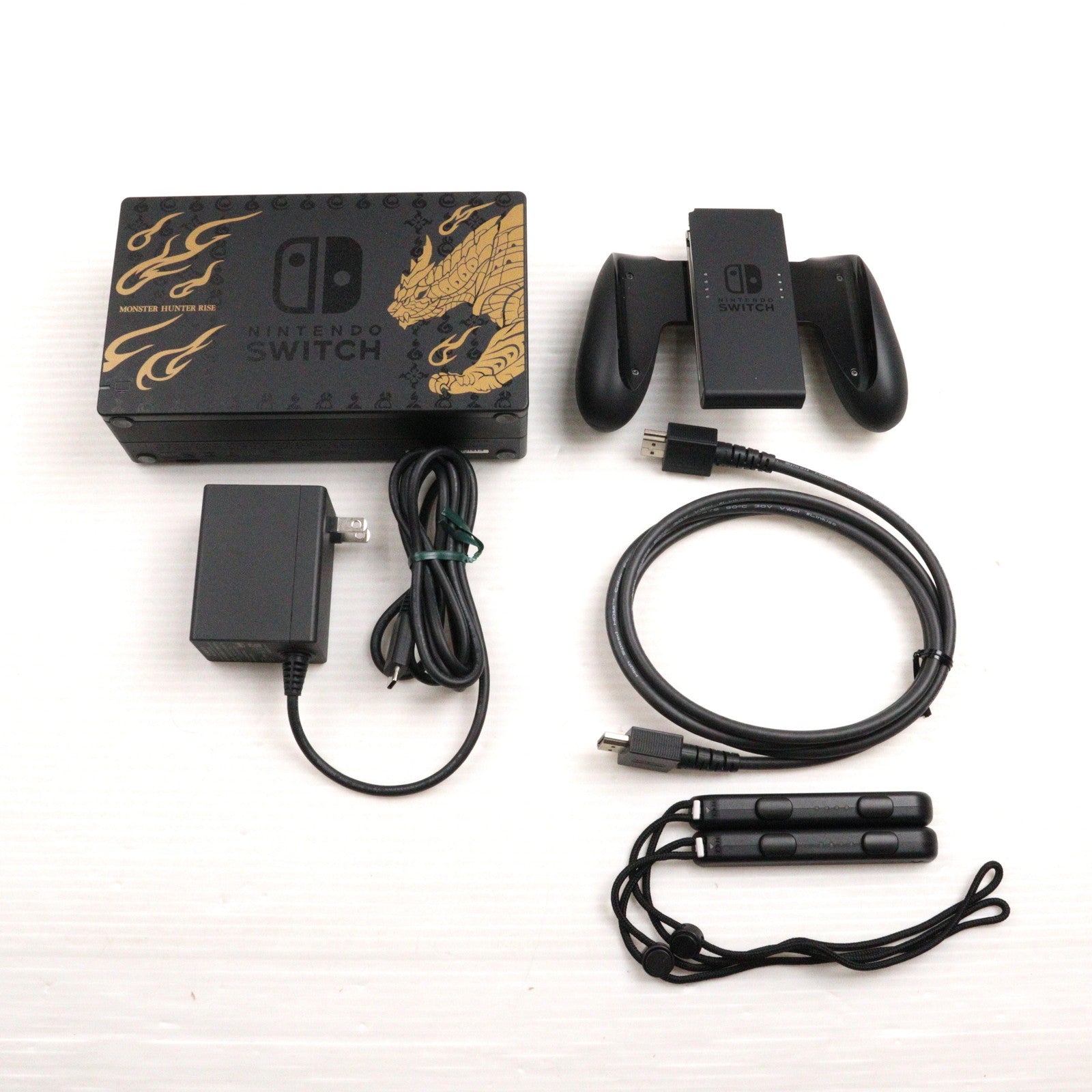 Nintendo Switch - 【中古美品】Nintendo Switch 本体モンスターハンターライズ　同梱版 中古即納】[お得品][B品][Switch](本体)Nintendo Switch