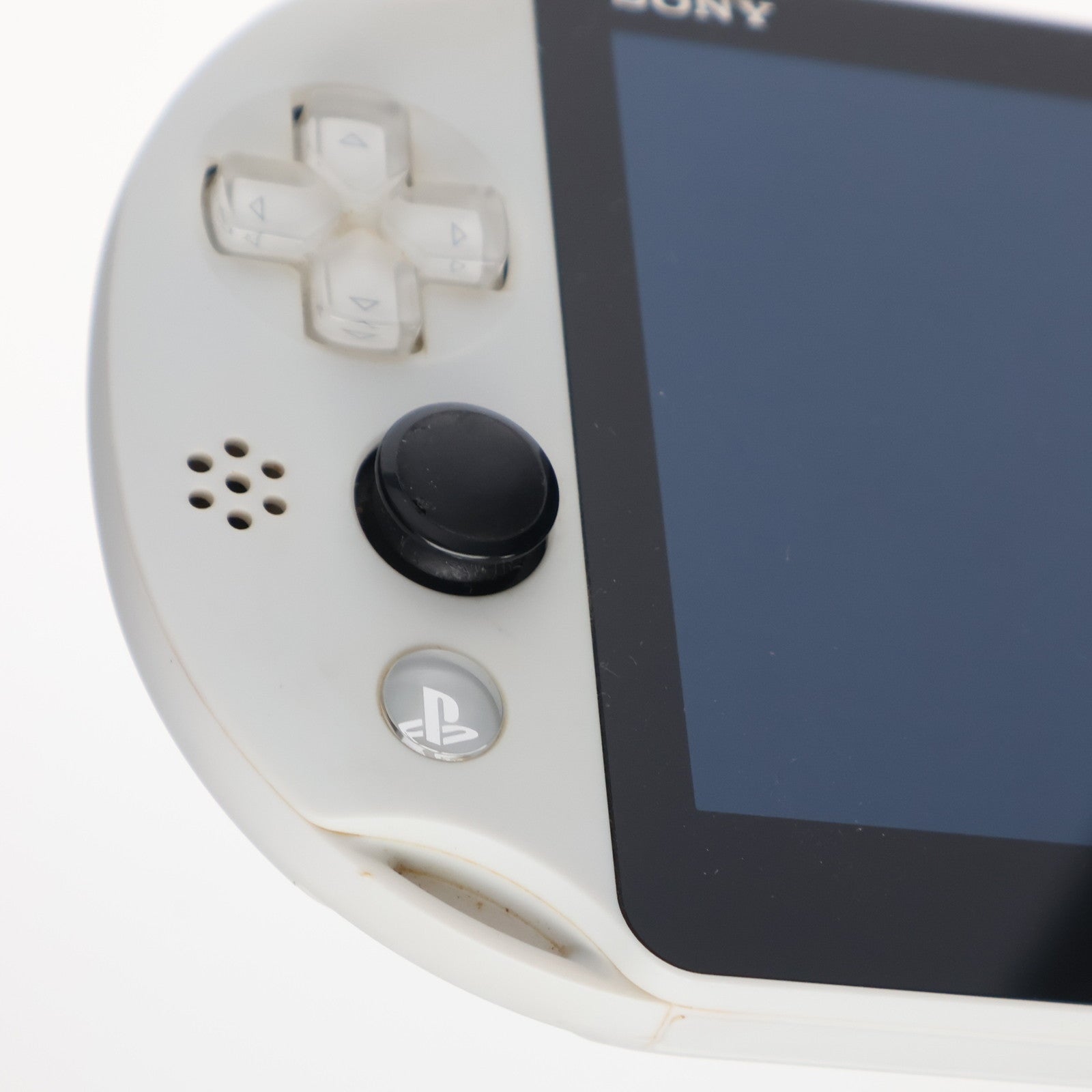 【中古即納】[PSVita] (本体) PlayStation Vita(プレイステーションVita) Wi-Fiモデル ホワイト SCE(PCH-2000ZA12)(20131010)