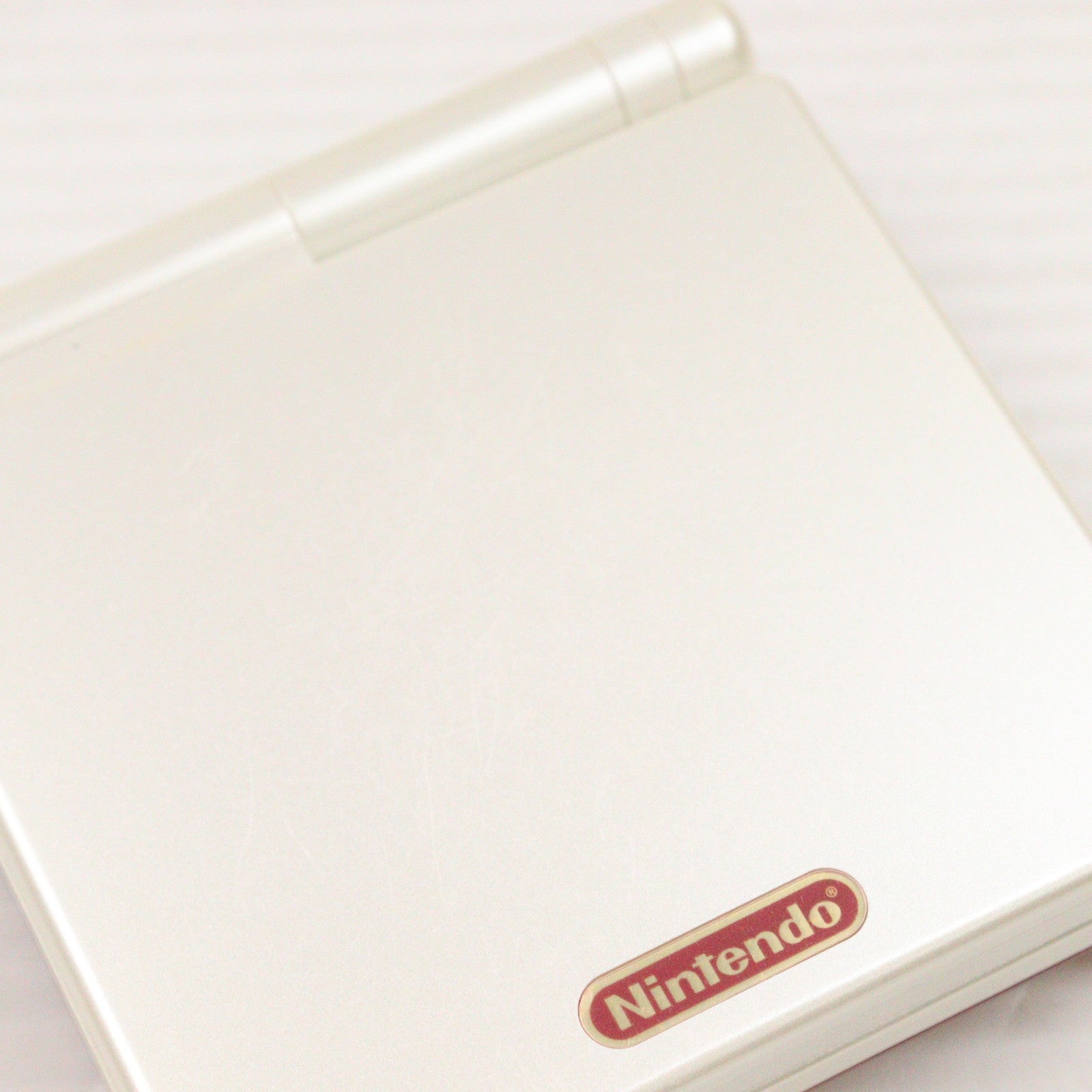 【中古即納】[GBA] (本体) GAMEBOY ADVANCE SP(ゲームボーイアドバンスSP) ファミコンカラー 任天堂(AGS-S-FMK)(20040214)
