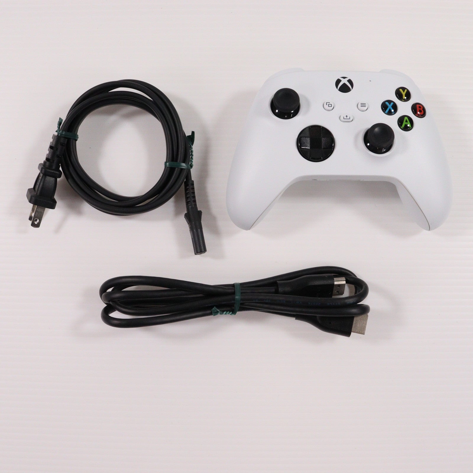 【中古即納】[XboxX/S] (本体) Xbox Series S 512GB Fortnite(フォートナイト)/Rocket League(ロケットリーグ)/Fall Guys(フォールガイズ)同梱版 マイクロソフト(RRS-00086)(20221129)
