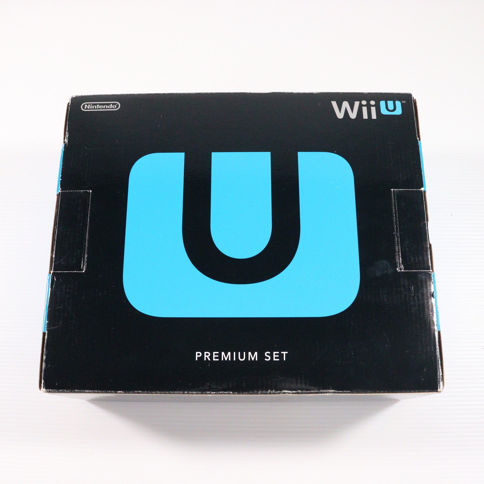 【中古即納】[WiiU] (本体) Wii U プレミアムセット 黒 PREMIUM SET kuro(本体メモリー32GB) 任天堂(WUP-S-KAFC)(20121208)