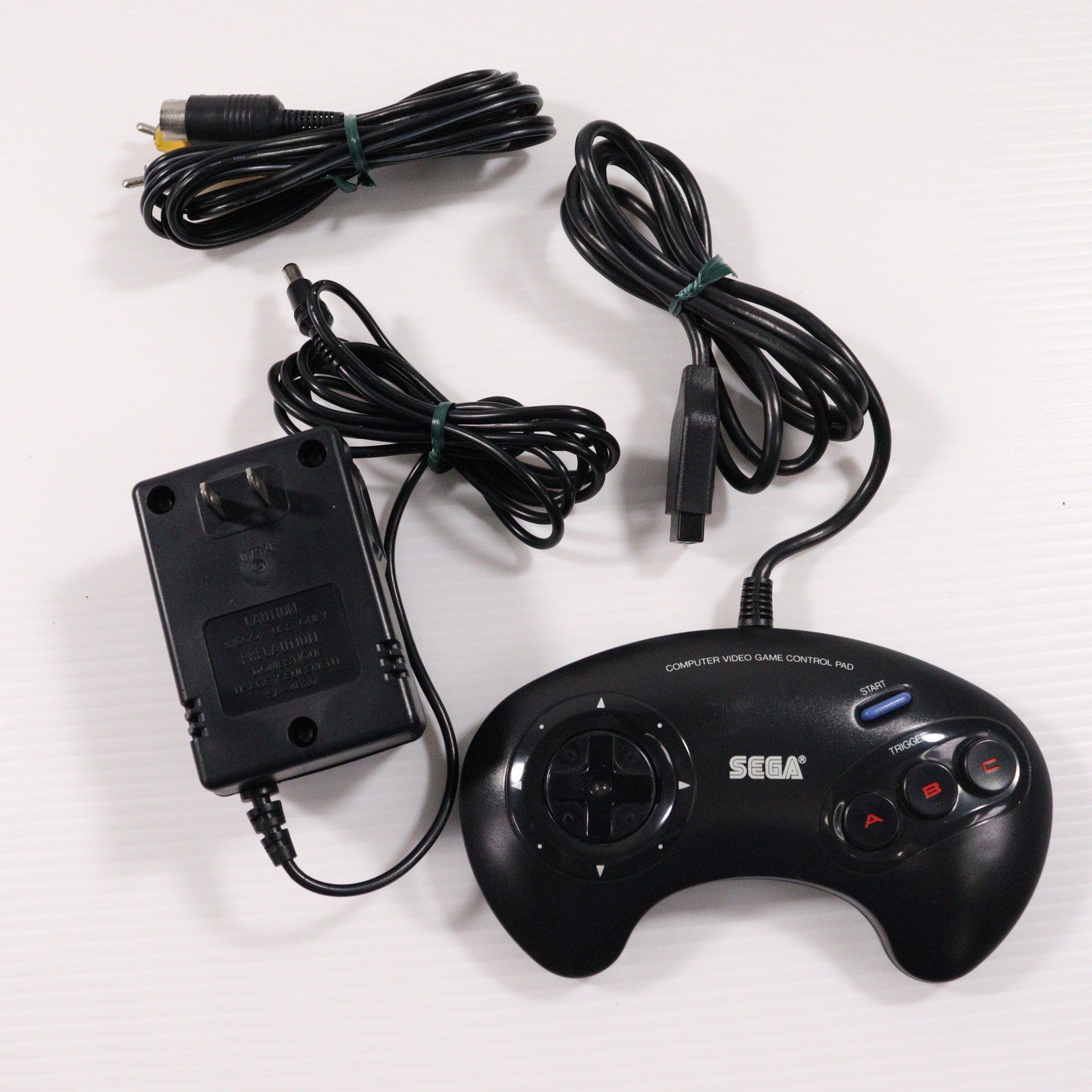 【中古即納】[MD] (本体) Mega Drive(メガドライブ) セガ(HAA-2510)(19881029)