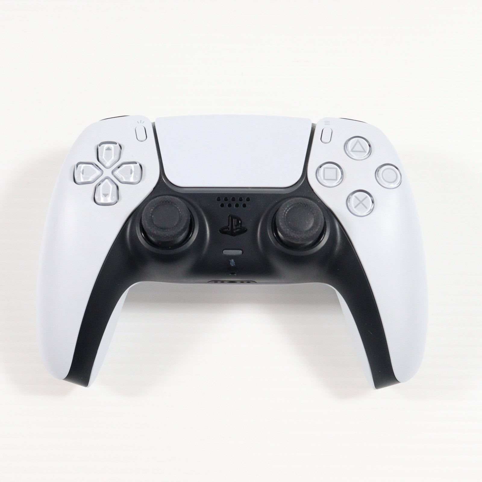 【中古即納】[PS5] (本体) PlayStation 5(プレイステーション5) SIE(CFI-1000A01)(20201112)
