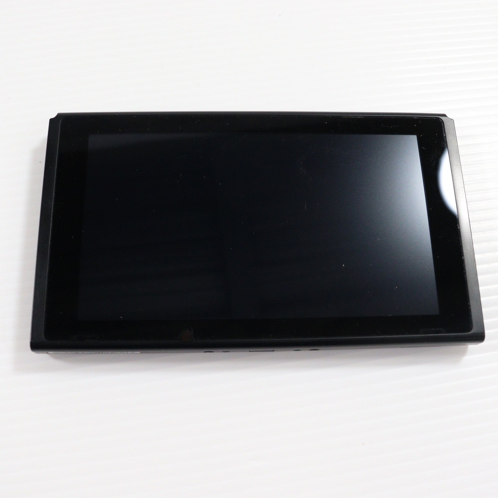 【中古即納】[Switch] (本体) Nintendo Switch(ニンテンドースイッチ) ディズニー ツムツム フェスティバルセット 任天堂(HAD-S-KCAEB)(20191010)