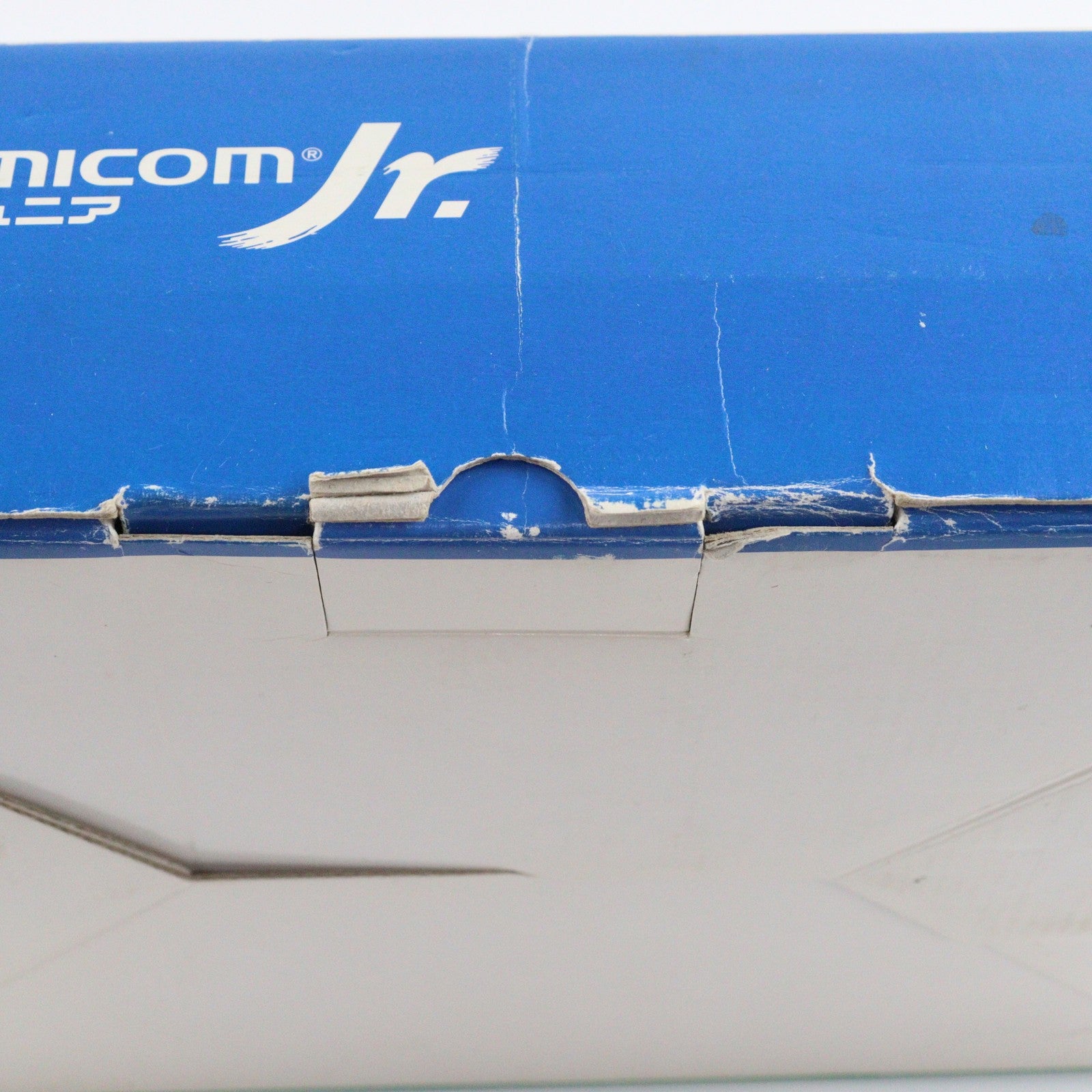 【中古即納】[SFC] (本体) SUPER Famicom Jr.(スーパーファミコン ジュニア) 任天堂.(SHN-S-HA)(19980327)