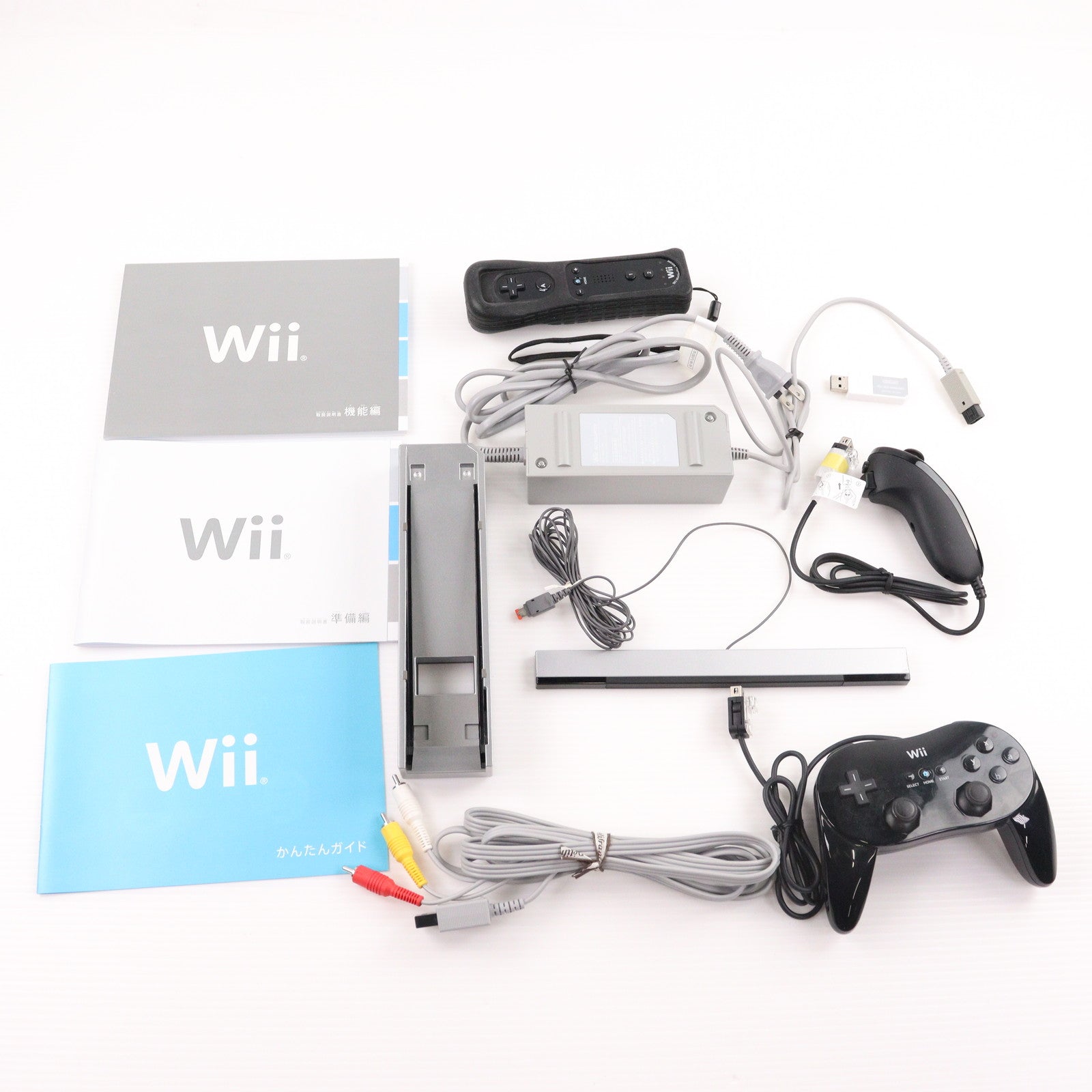 【中古即納】[Wii] (本体) ドラゴンクエストX 目覚めし五つの種族 オンライン Wii本体パック 任天堂(RVL-S-KABR)(20120802)