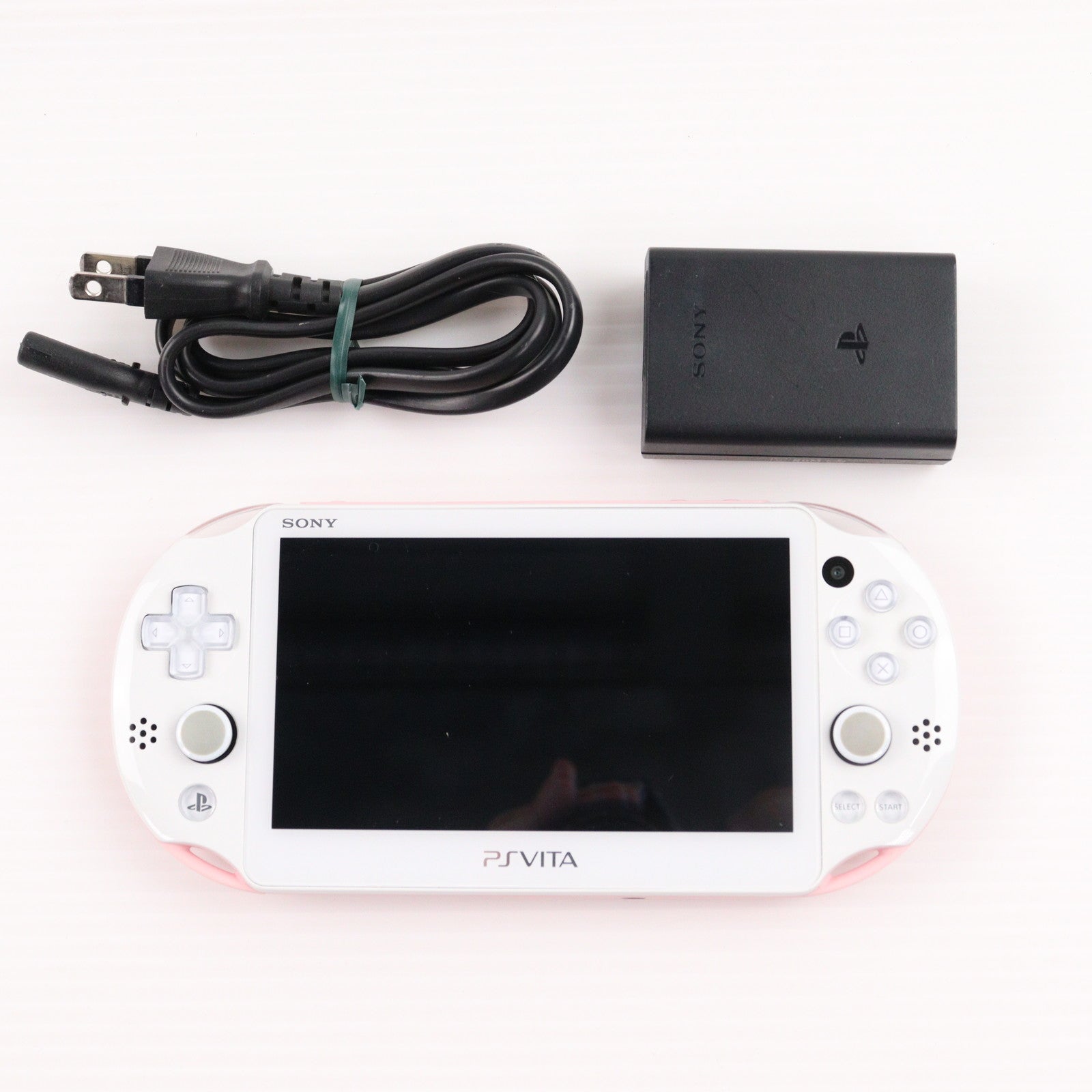 【中古即納】[PSVita] (本体) PlayStation Vita(プレイステーション ヴィータ) Wi-Fiモデル ライトピンク/ホワイト SCE(PCH-2000ZA19)(20141113)