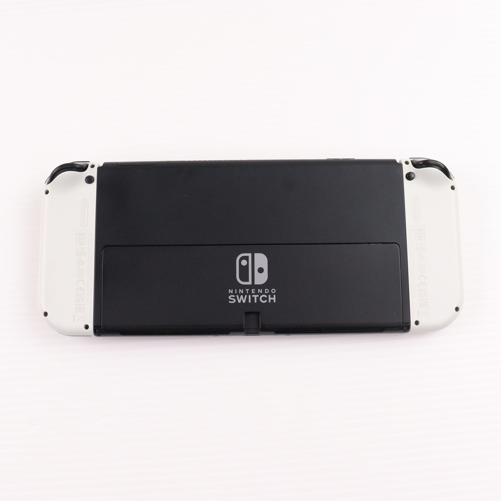 【中古即納】[Switch] (本体) Nintendo Switch(ニンテンドースイッチ) 有機ELモデル Joy-Con(L)/R ホワイト 任天堂(HEG-S-KAAAA)(20211008)