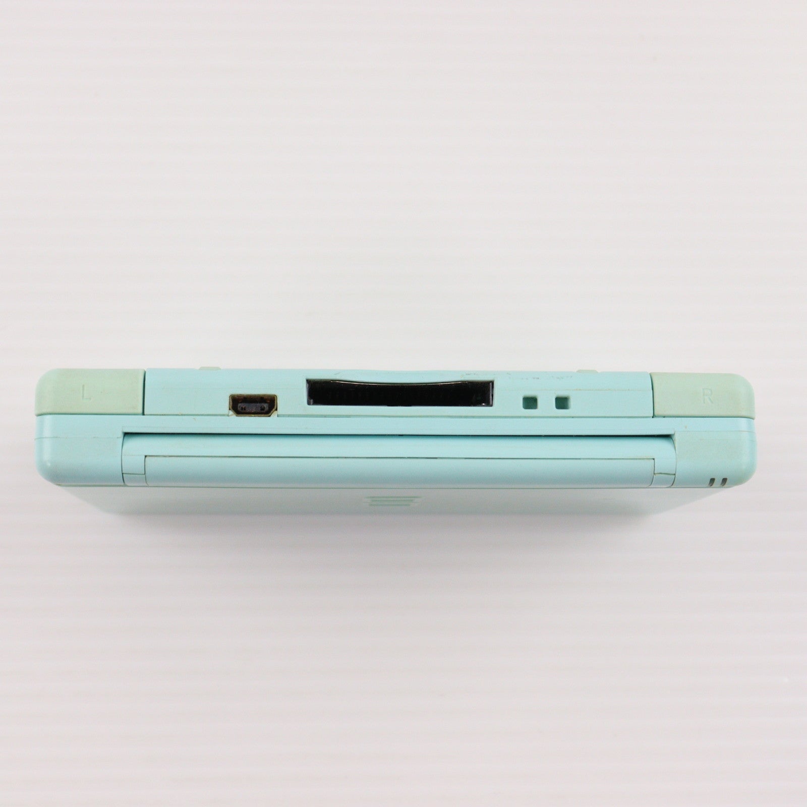 【中古即納】[NDS] (本体) ニンテンドーDS Lite(ライト) アイスブルー 任天堂(USG-S-CBA)(20060311)