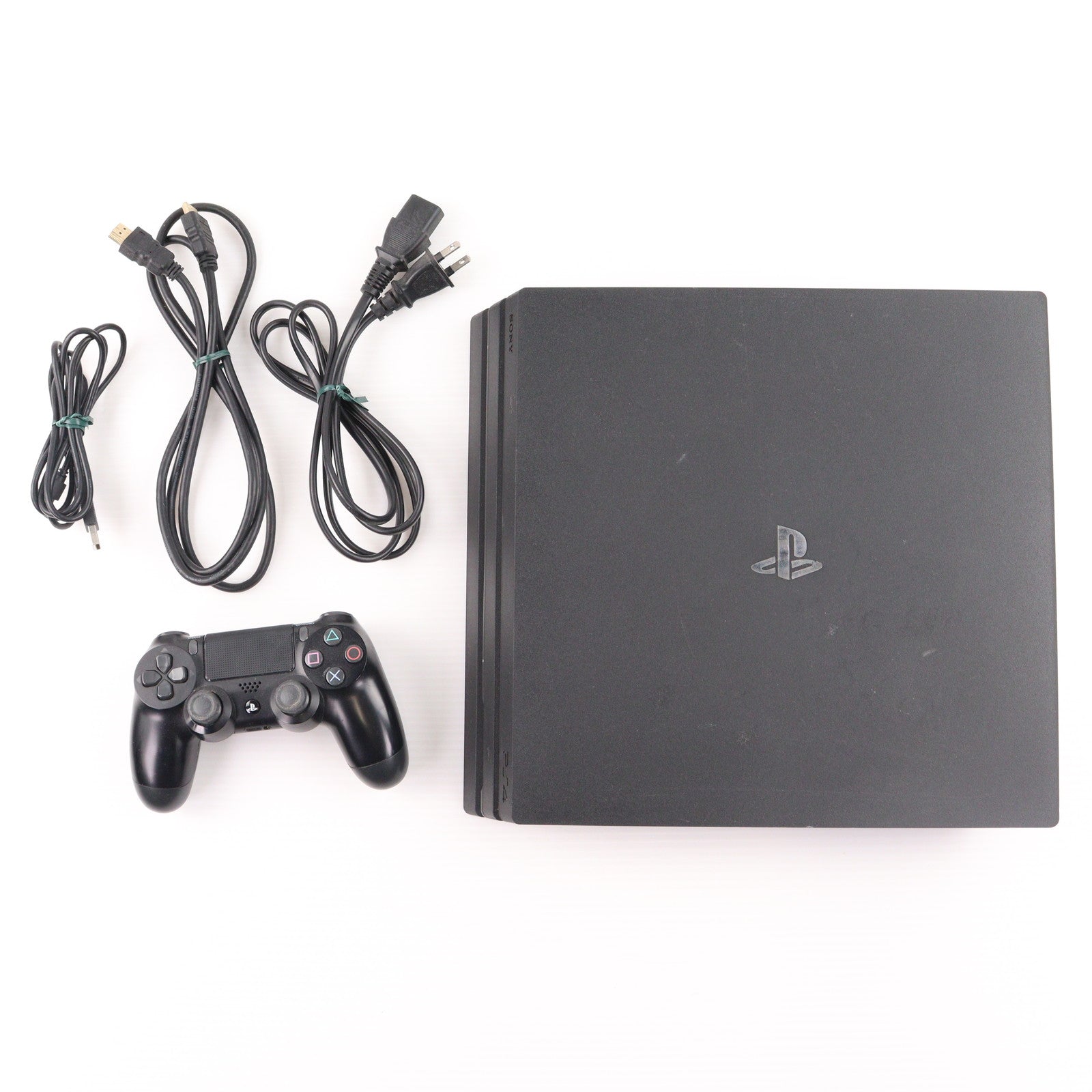 【中古即納】[PS4] (本体) PlayStation 4 Pro(プレイステーション4 プロ) ジェット・ブラック 1TB SIE(CUH-7100BB01)(20170929)