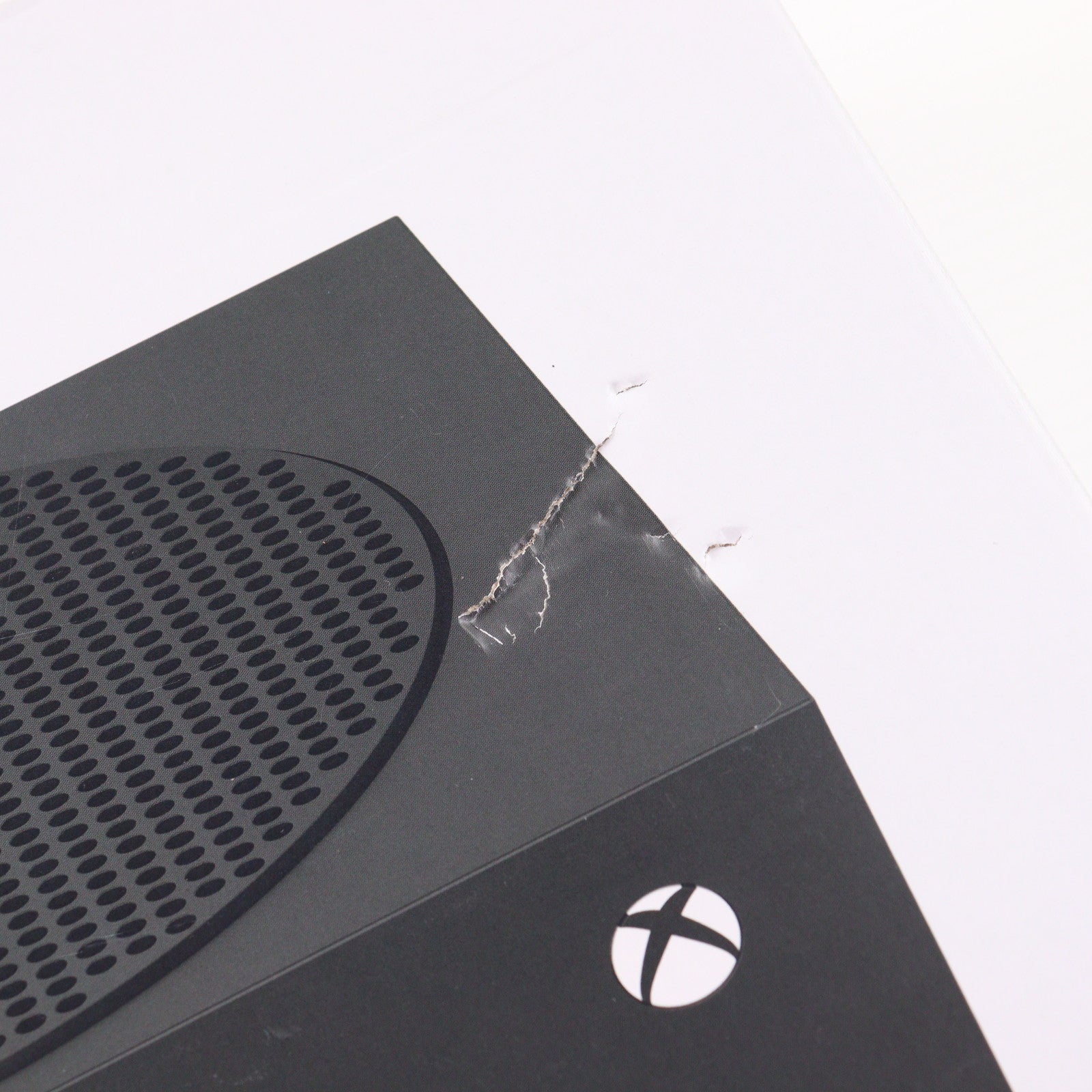 【中古即納】[XboxX/S] (本体) Xbox Series S 1TB(ブラック) 日本マイクロソフト(XXU-00015)(20230908)