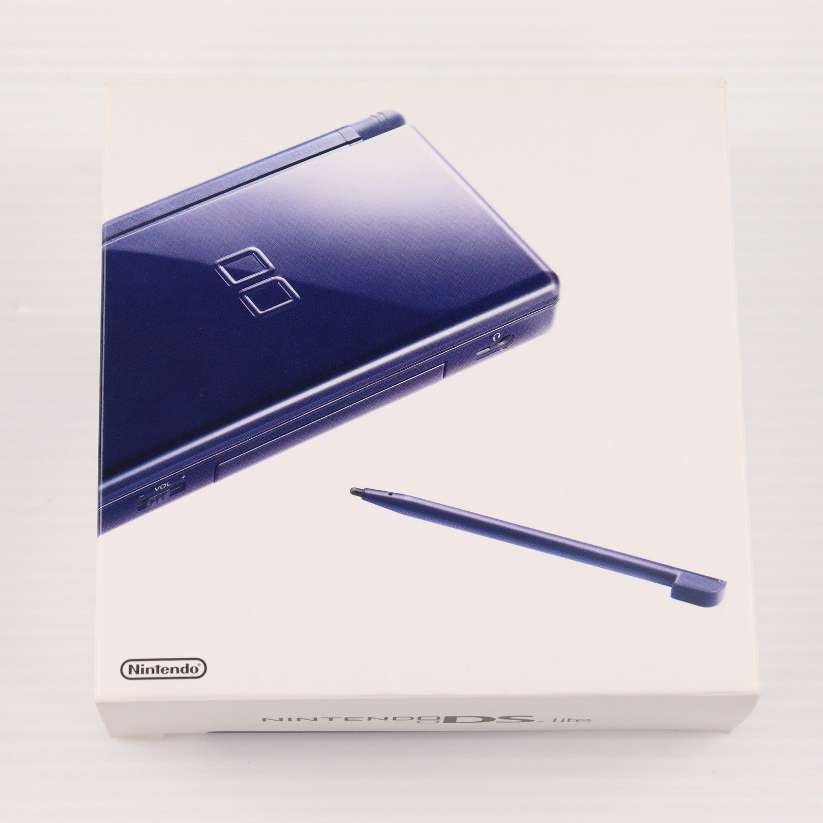 【中古即納】[NDS] (本体) ニンテンドーDS Lite(ライト) エナメルネイビー 任天堂(USG-S-NBA)(20060311)
