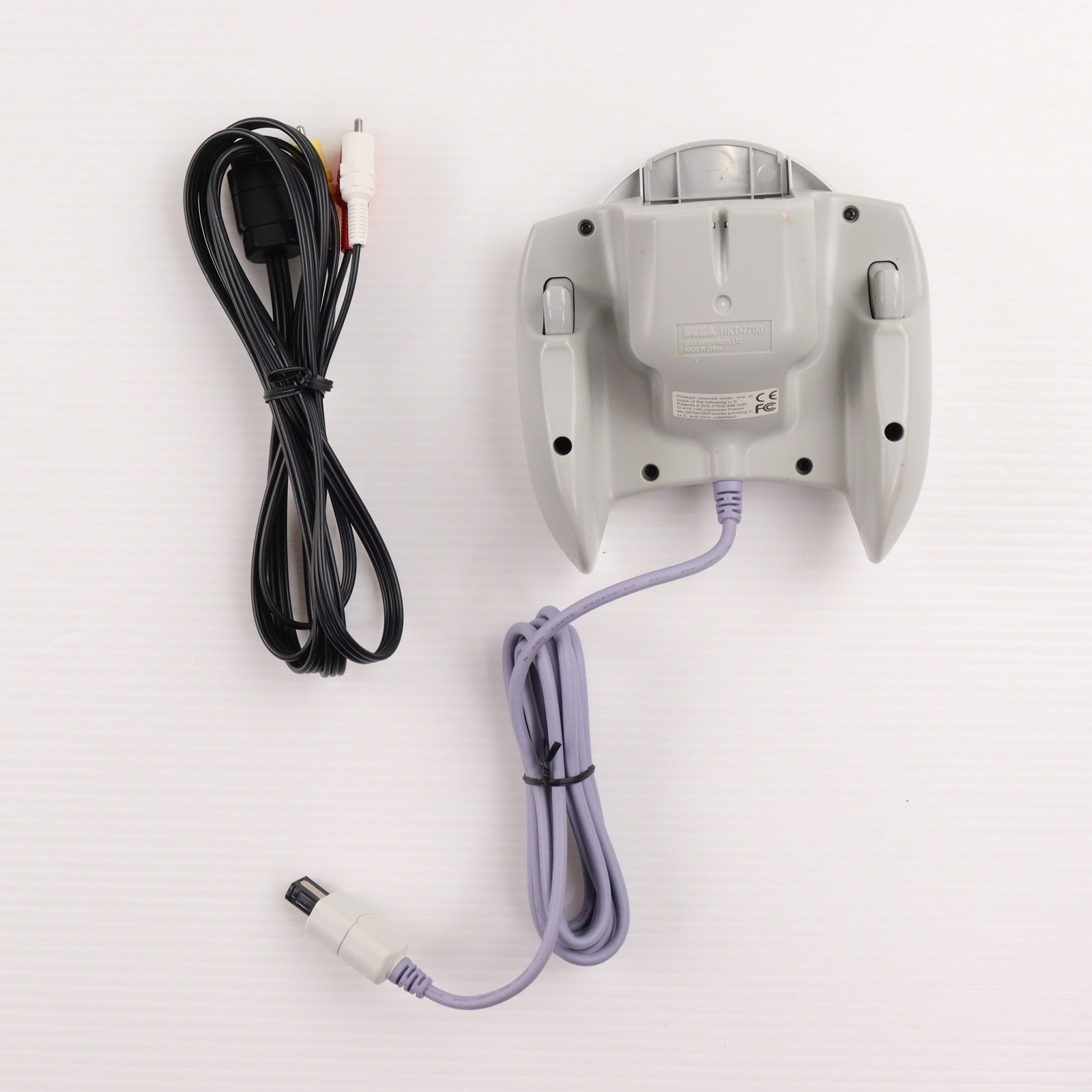【中古即納】[DC] (本体) Dreamcast(ドリームキャスト) 価格改定版 セガ(HKT-3000)(19990624)