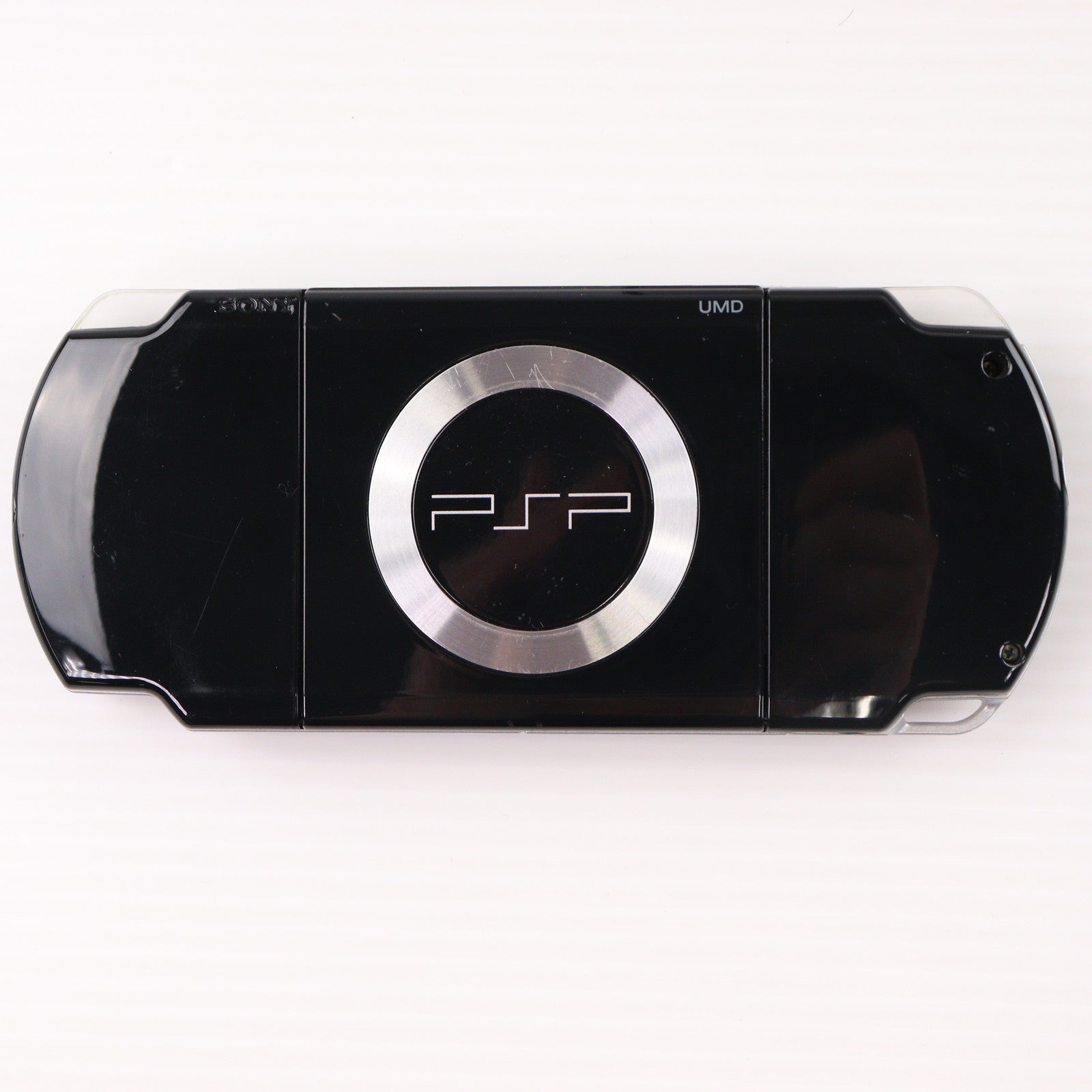【中古即納】[PSP] (本体) PlayStation Portable(プレイステーション・ポータブル) ピアノ・ブラック SCE(PSP-2000PB)(20070920)