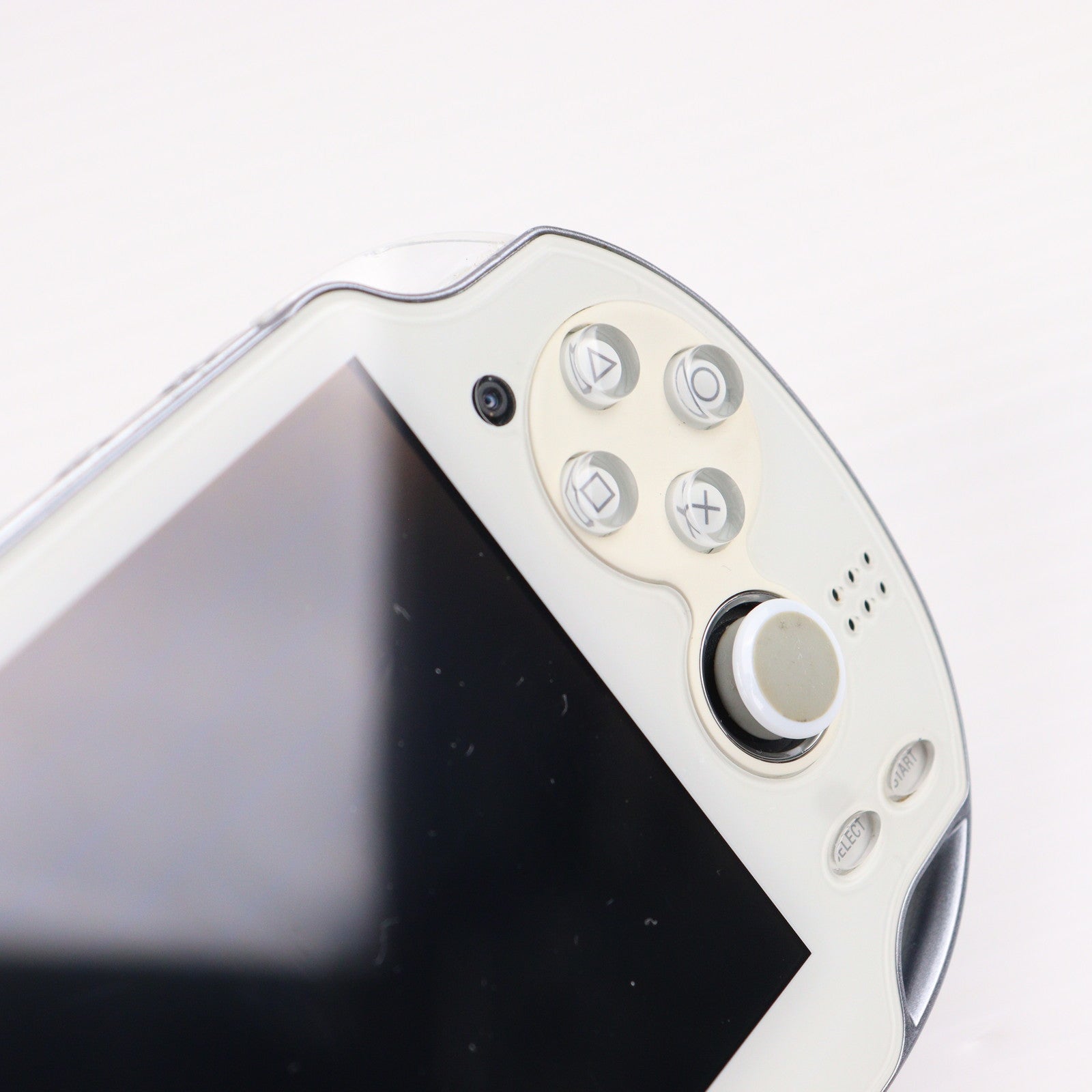 【中古即納】[PSVita] (本体) PlayStation Vita(プレイステーション ヴィータ) Wi-Fiモデル クリスタル・ホワイト SCE(PCH-1000ZA02)(20120628)
