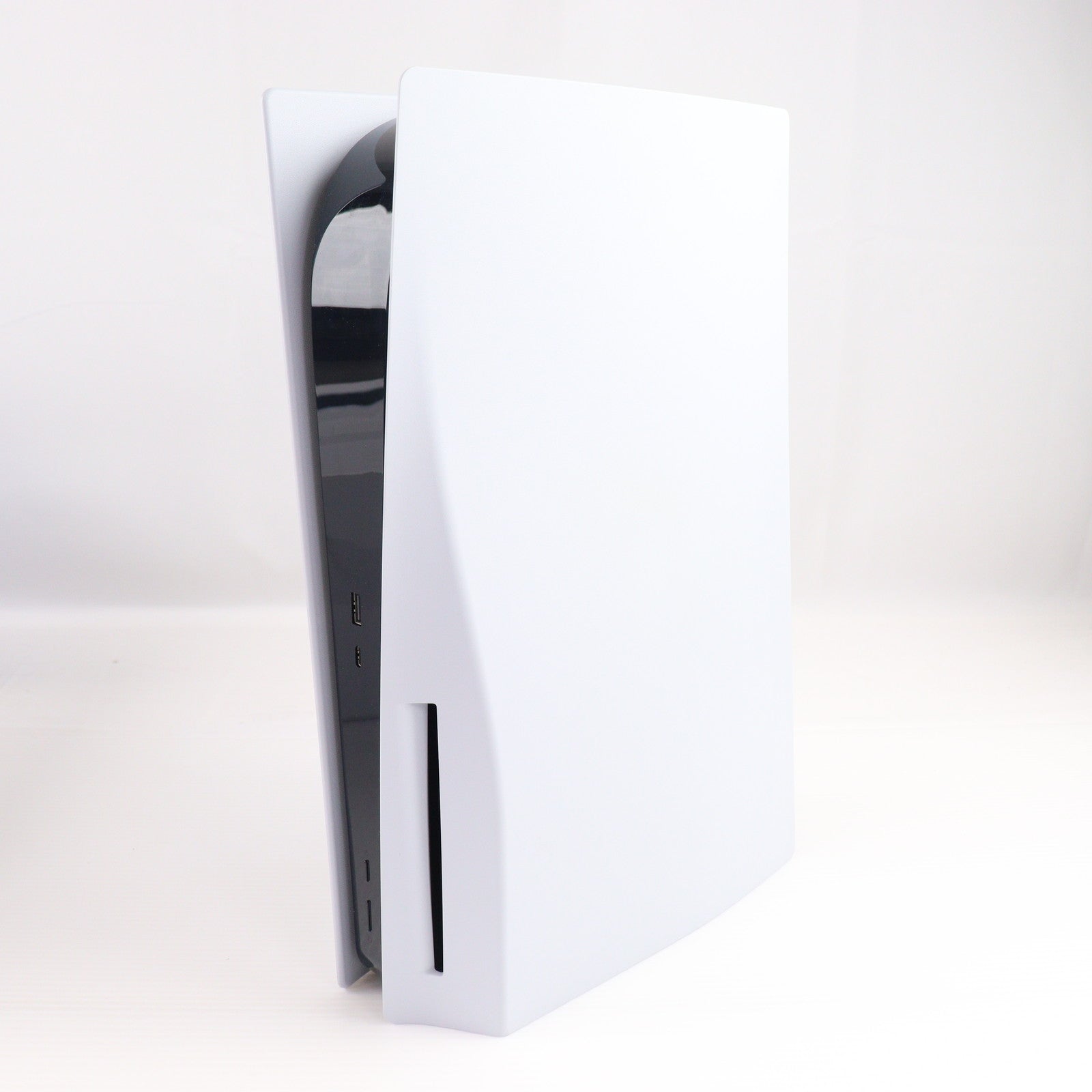 【中古即納】[PS5] (本体) PlayStation 5(プレイステーション5) SIE(CFI-1100A01)(20210824)